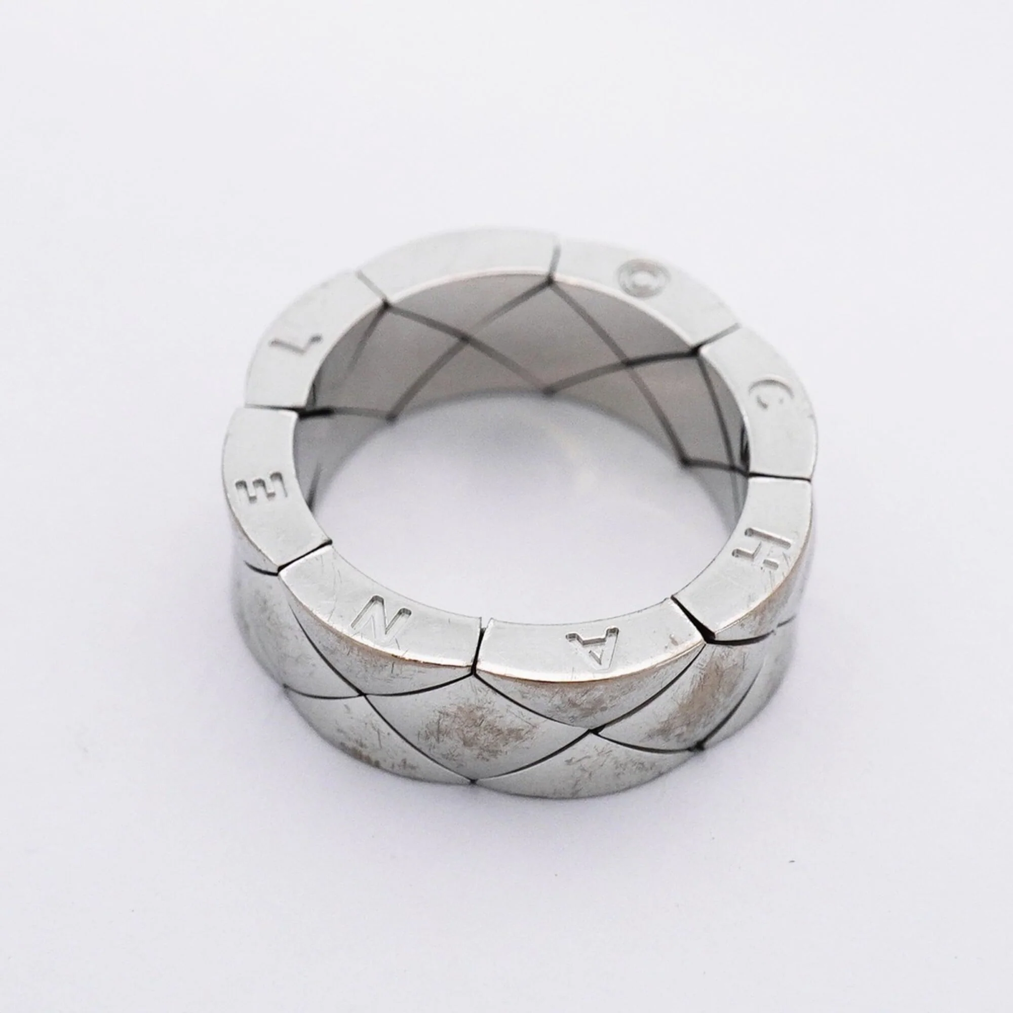 Matelassé Ring 18K White Gold - Image 3