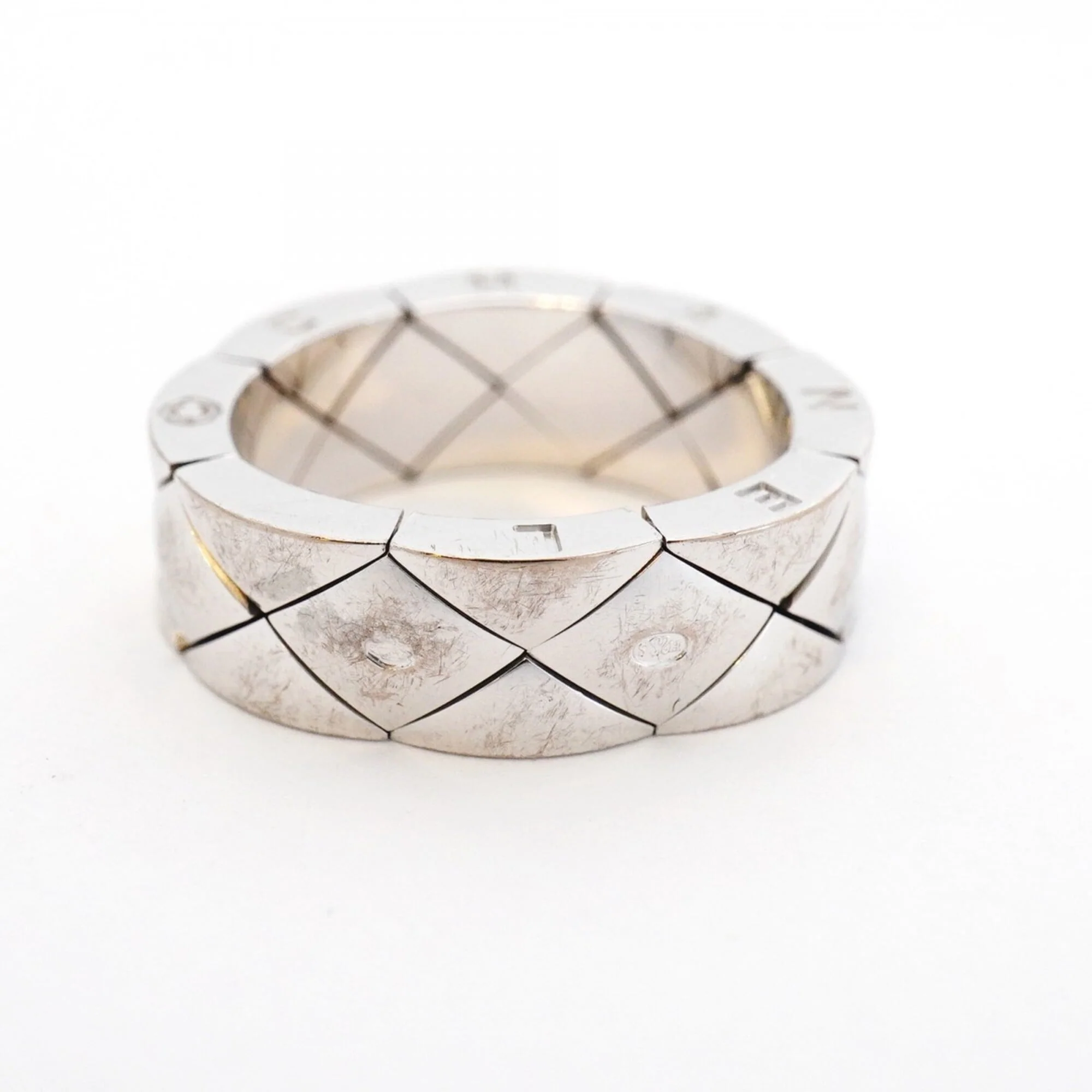 Matelassé Ring 18K White Gold - Image 6
