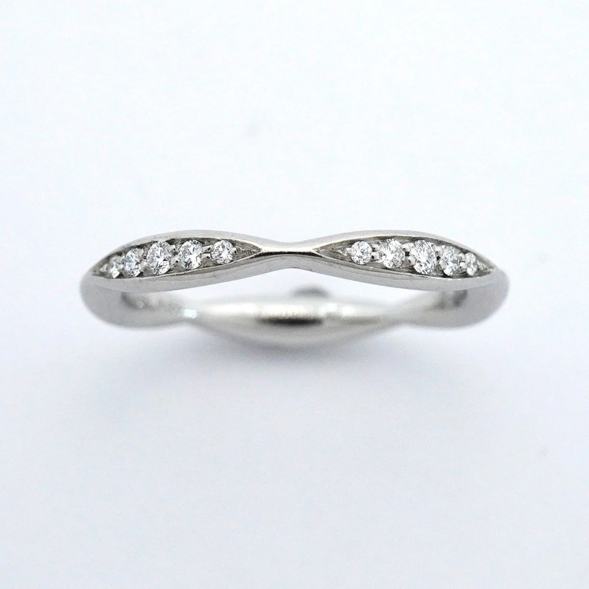 Ring Platinum with Diamond - Image 2