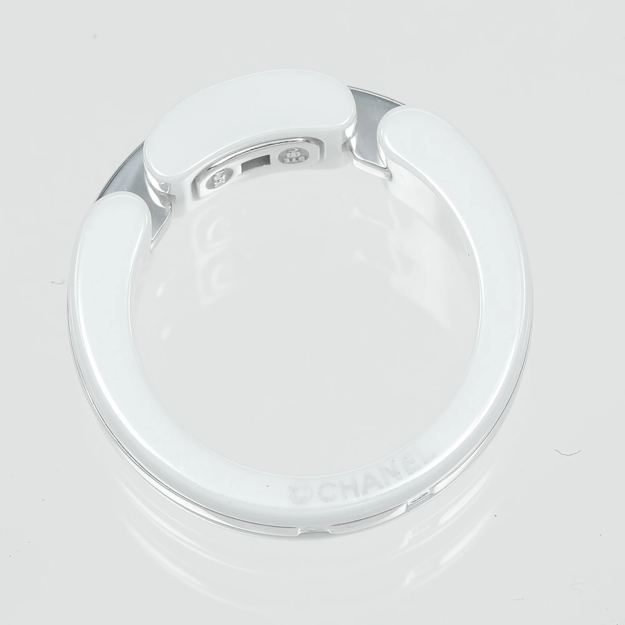 Ultra Ring Ceramic and 18K White Gold - Image 9