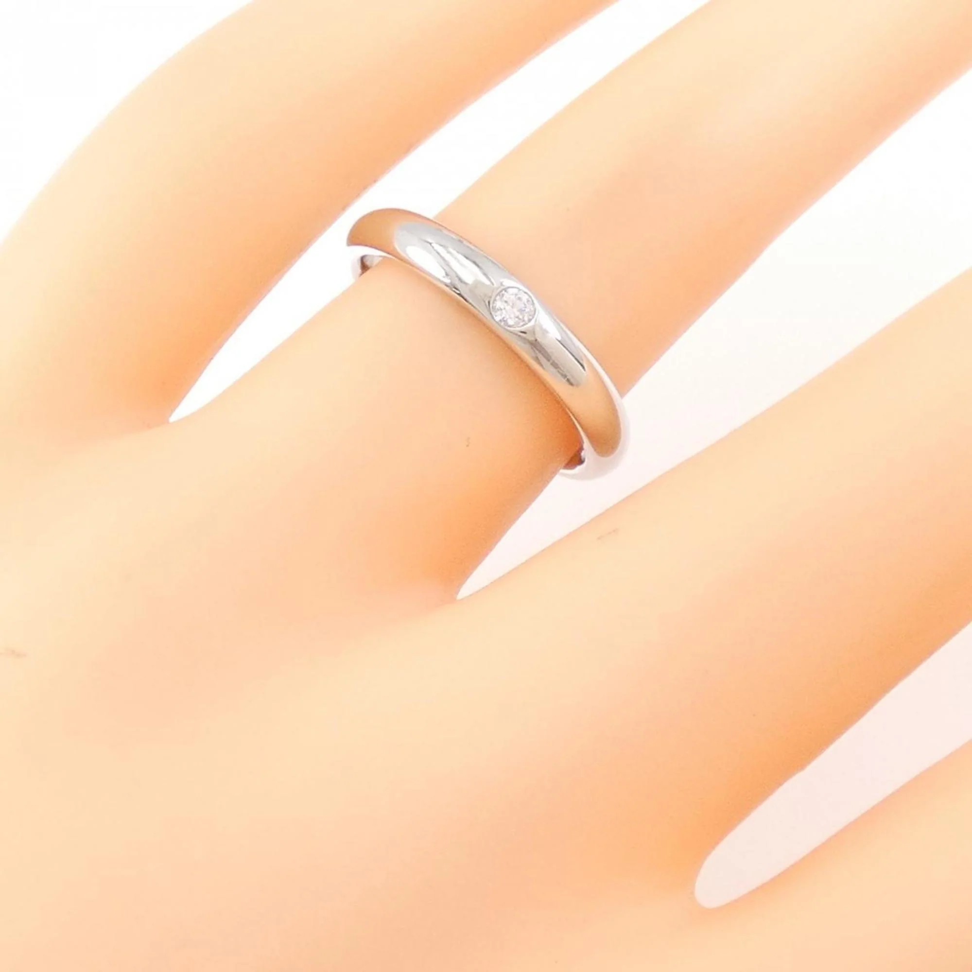 Ring Platinum and Diamond - Image 5