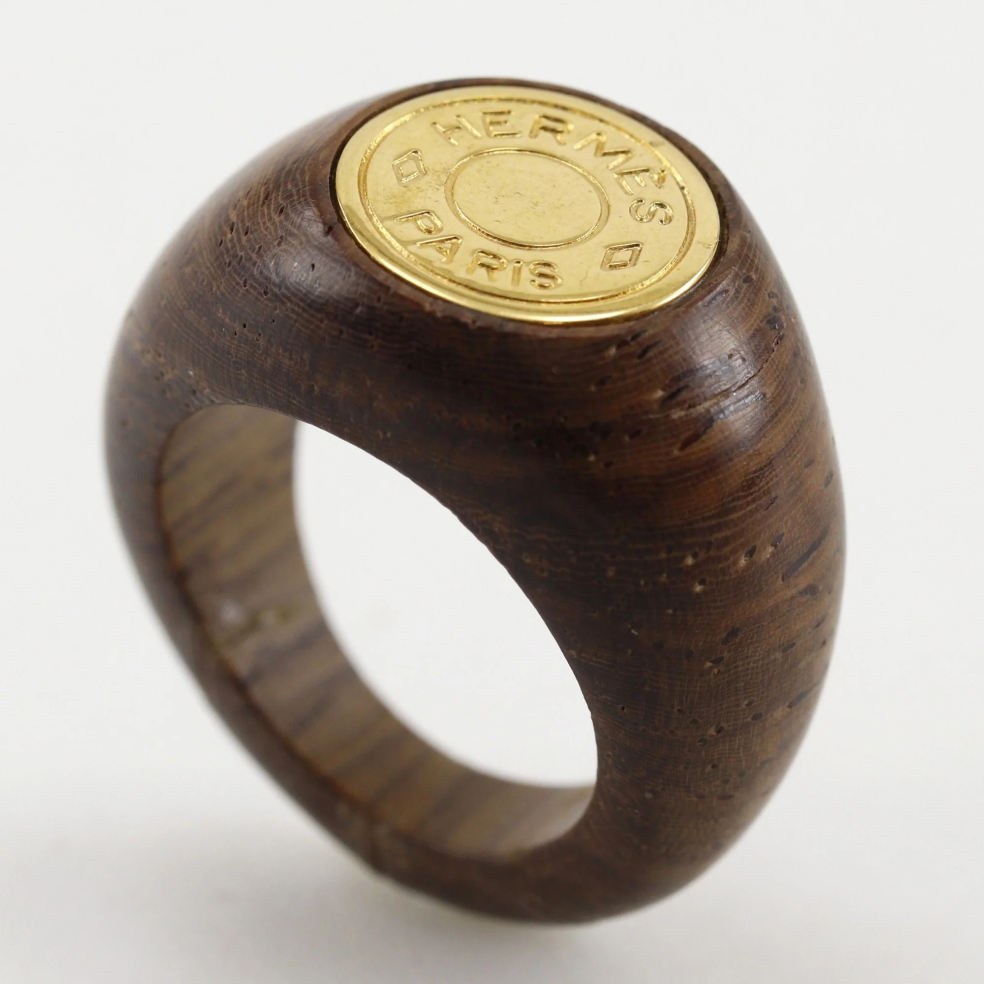 Sellier Ring Gold and Wood - Image 3
