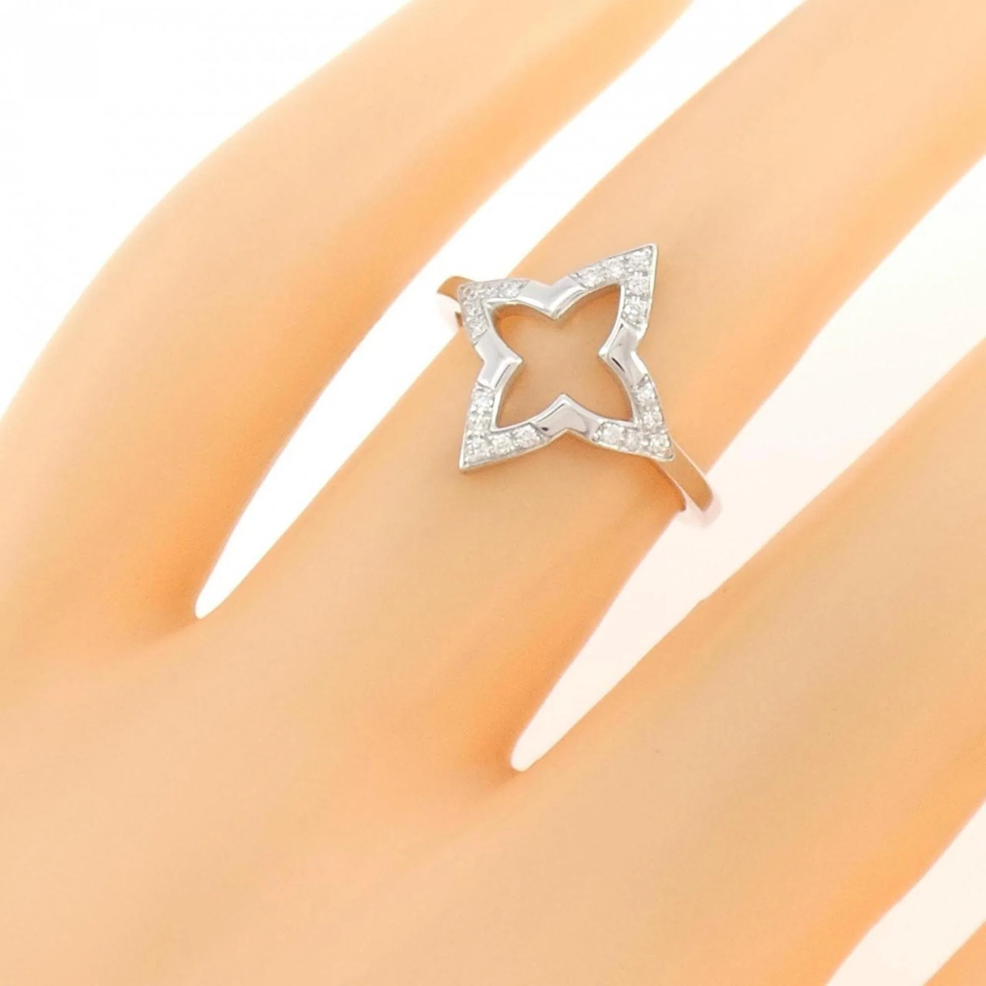 Band Ring 18K White Gold - Image 5