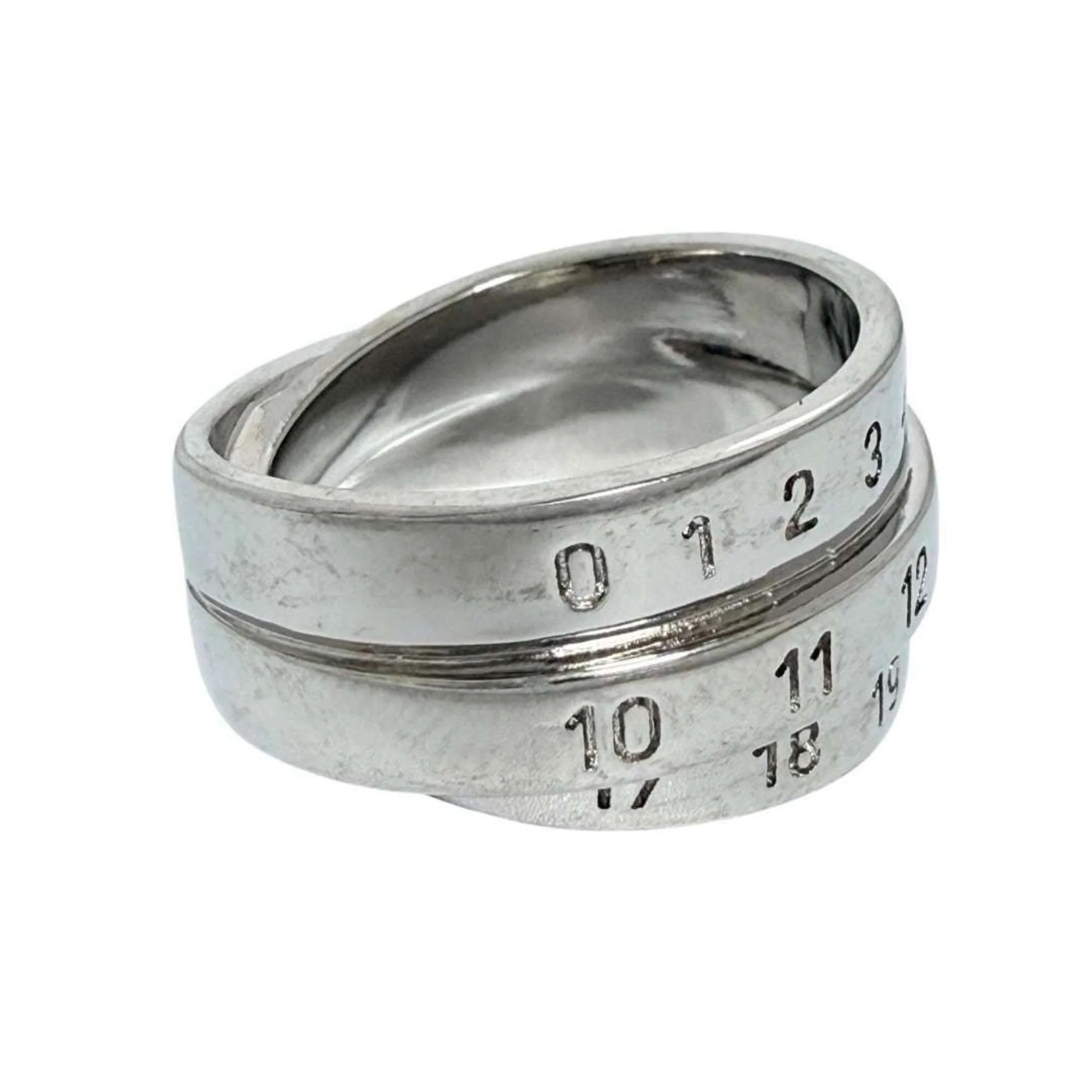 Triple Numeric Band Ring Metal - Image 4