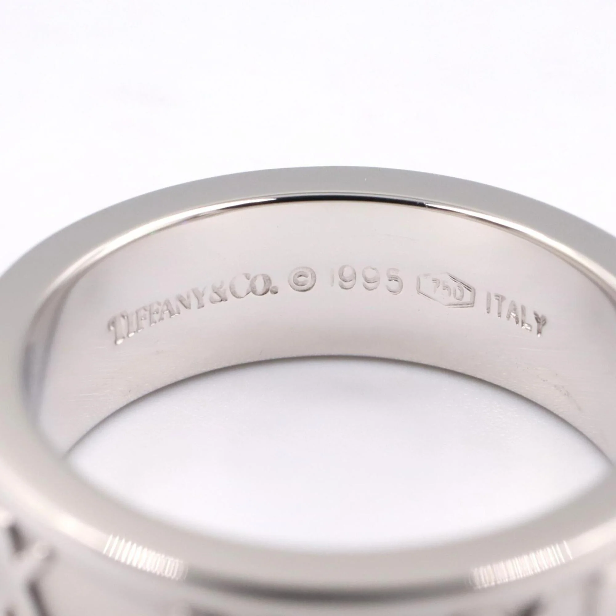 Atlas Ring Sterling Silver with 18K White Gold - Image 4