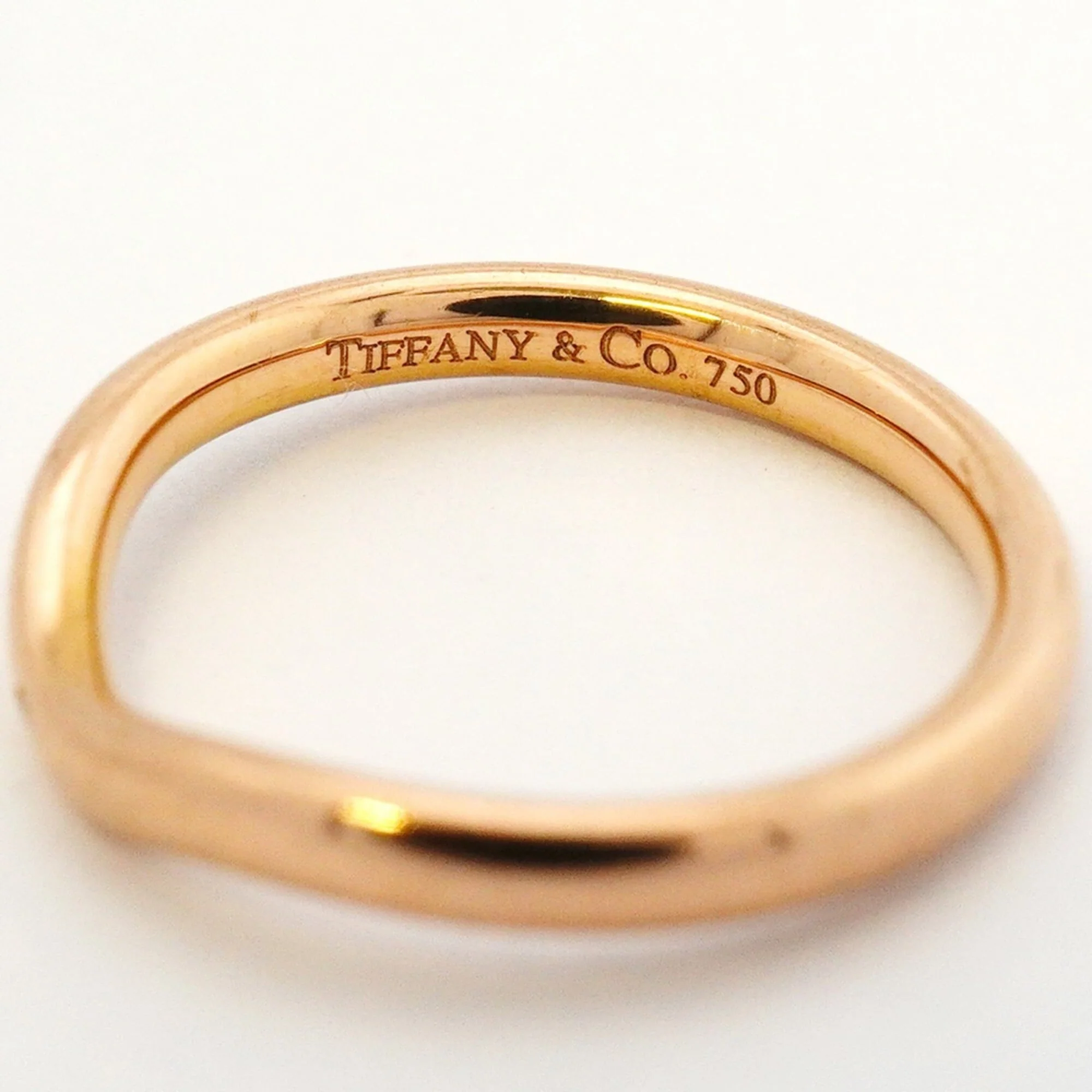 Band Ring 18K Rose Gold with Diamond - Image 4