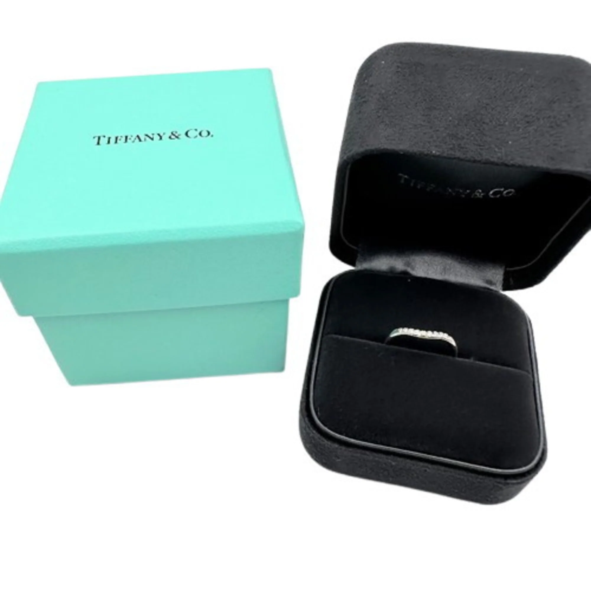 Band Ring Platinum with Diamond - Image 6