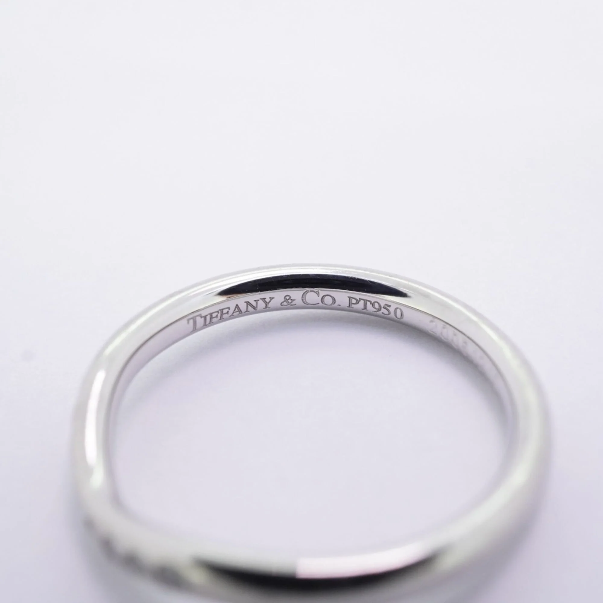 Band Ring Platinum with Diamond - Image 4