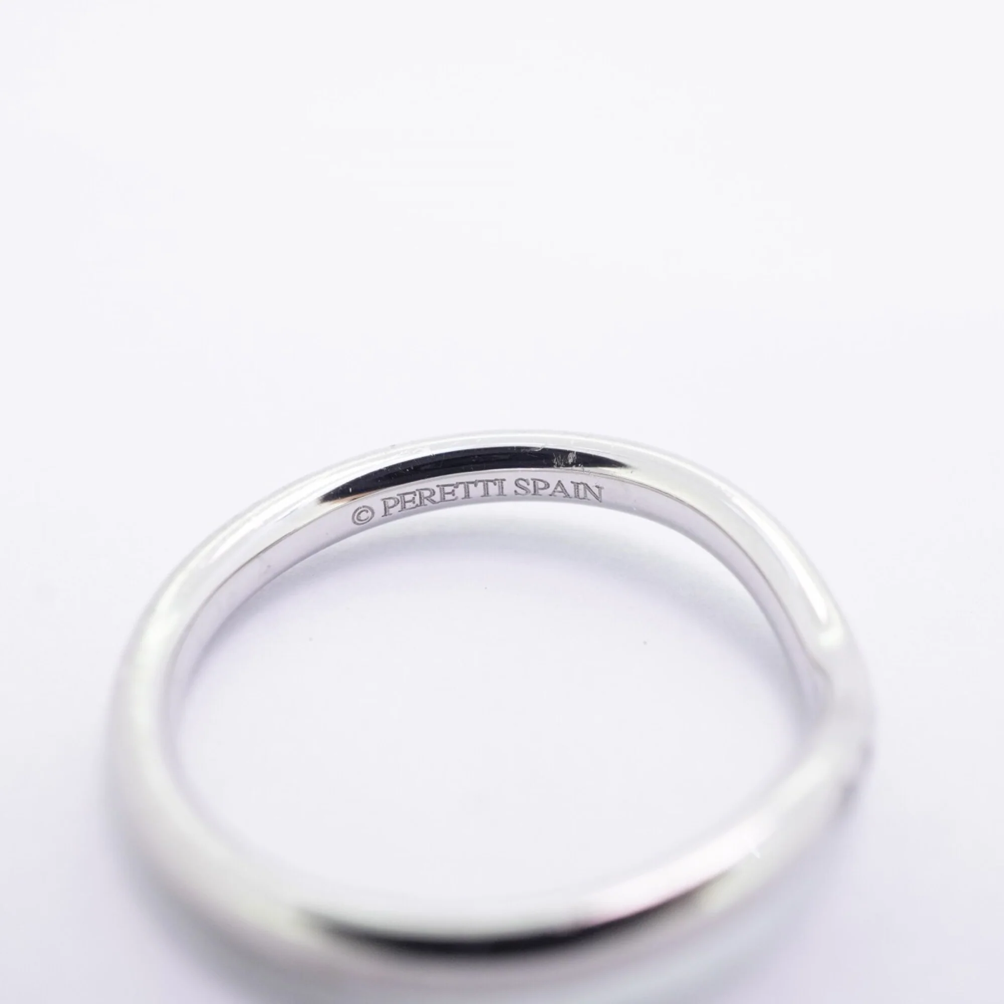 Band Ring Platinum with Diamond - Image 5