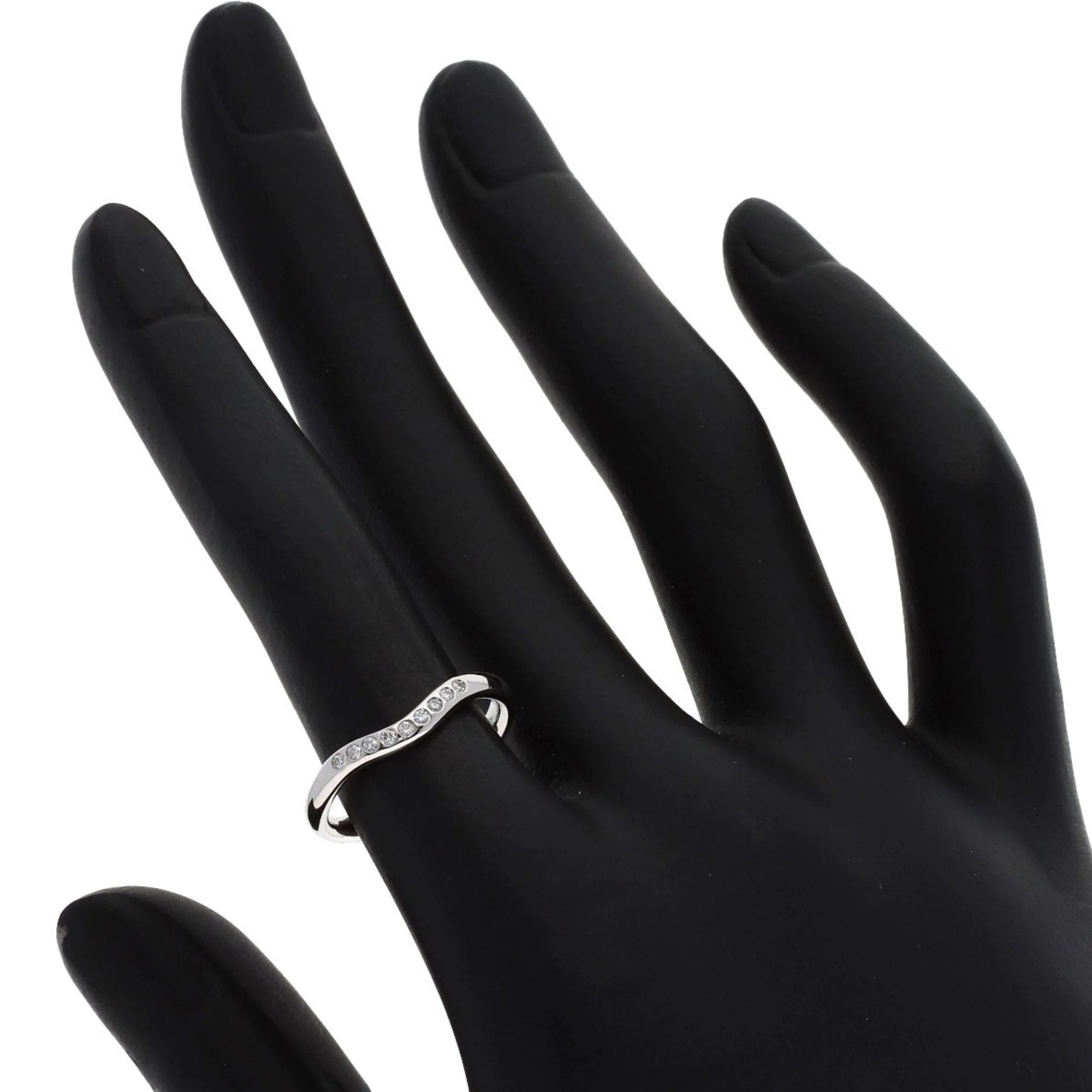 Band Ring Platinum with Diamond - Image 6