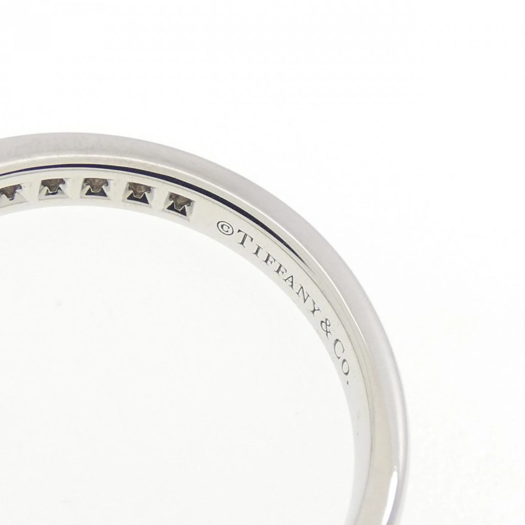 Band Ring Platinum with Diamond - Image 4