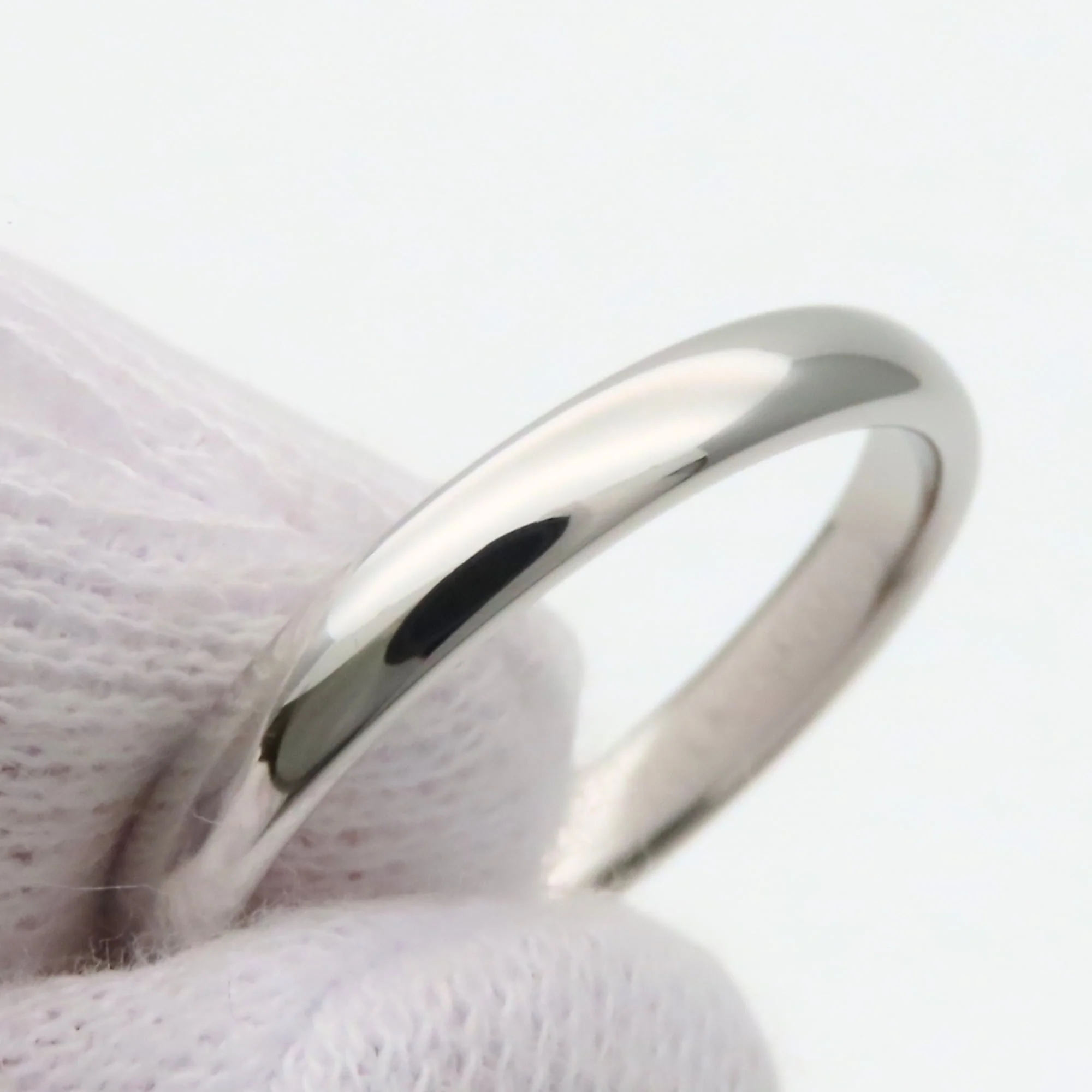 Classic Band Ring Platinum - Image 6