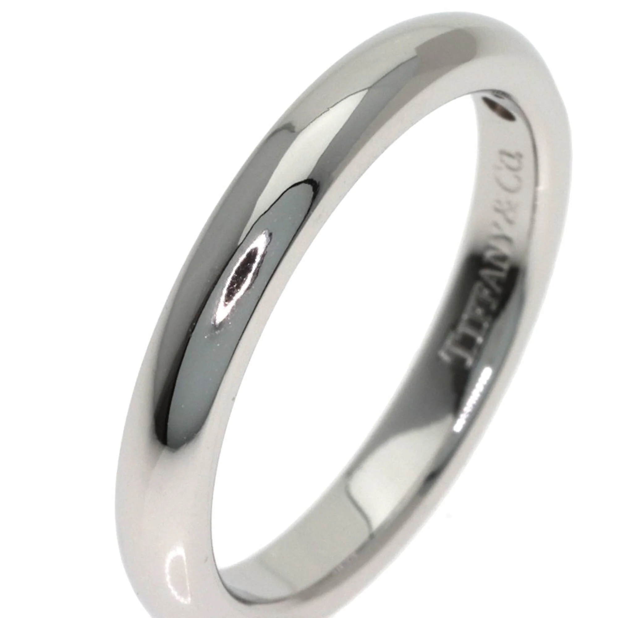 Curved Band Ring Platinum - Image 8