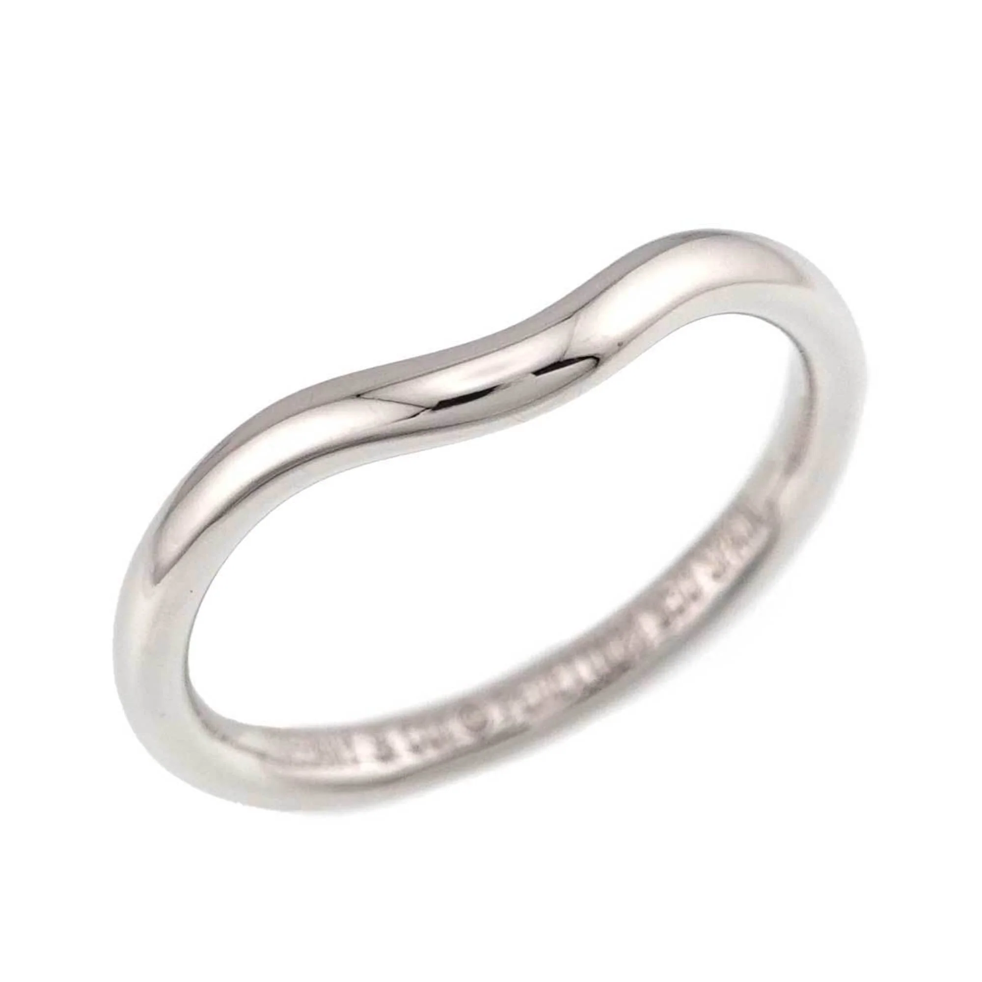Curved Band Ring Platinum - Image 4