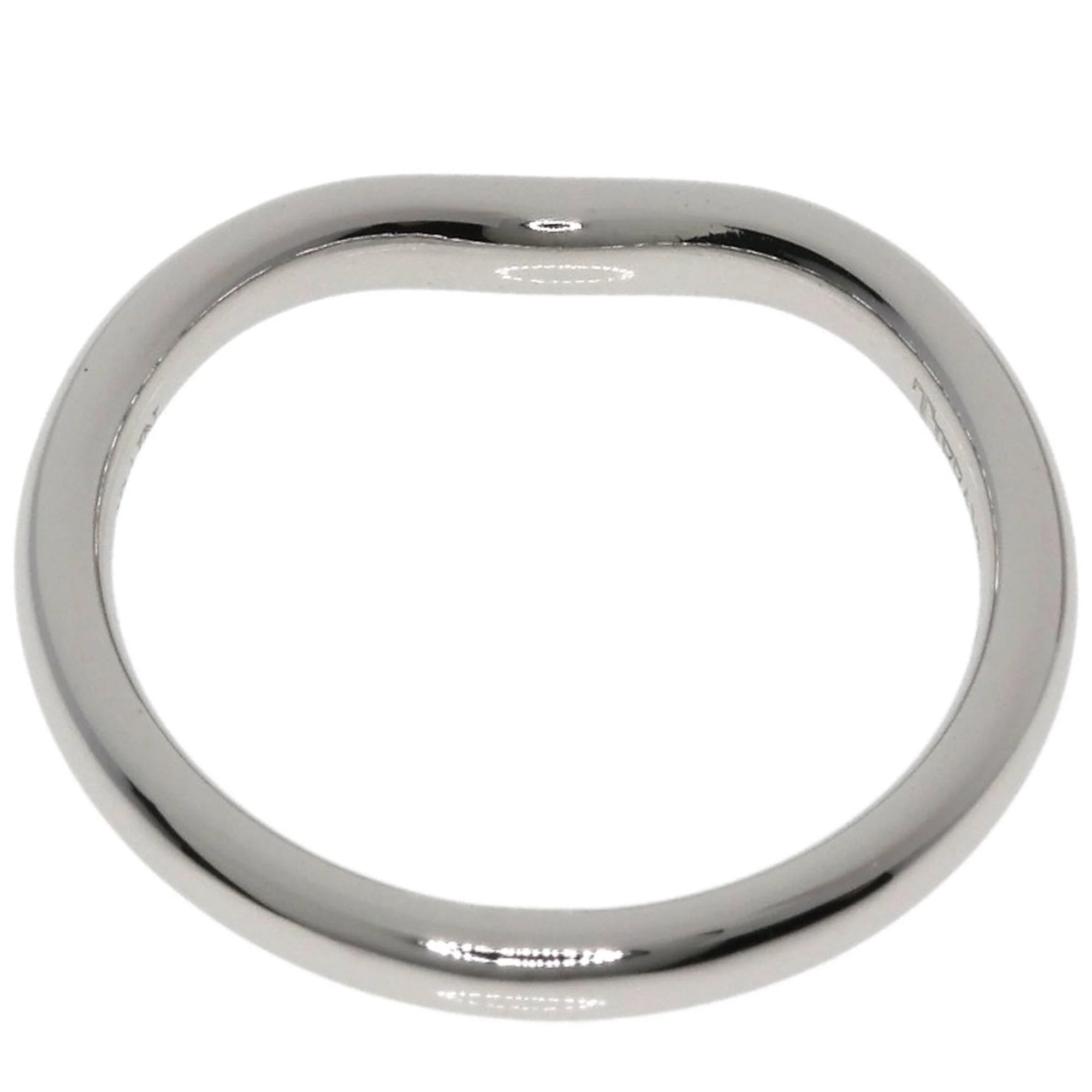Curved Band Ring Platinum - Image 4