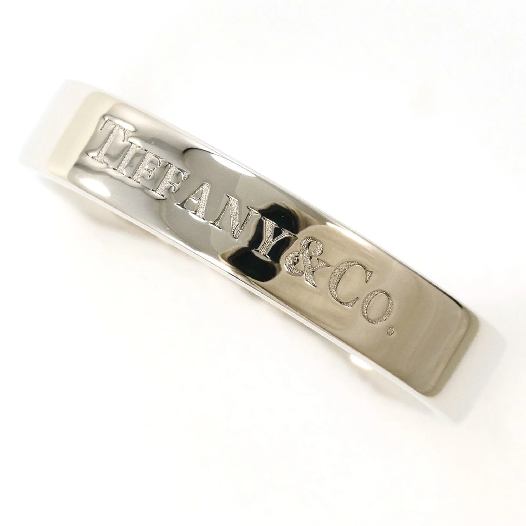 Curved Band Ring Platinum