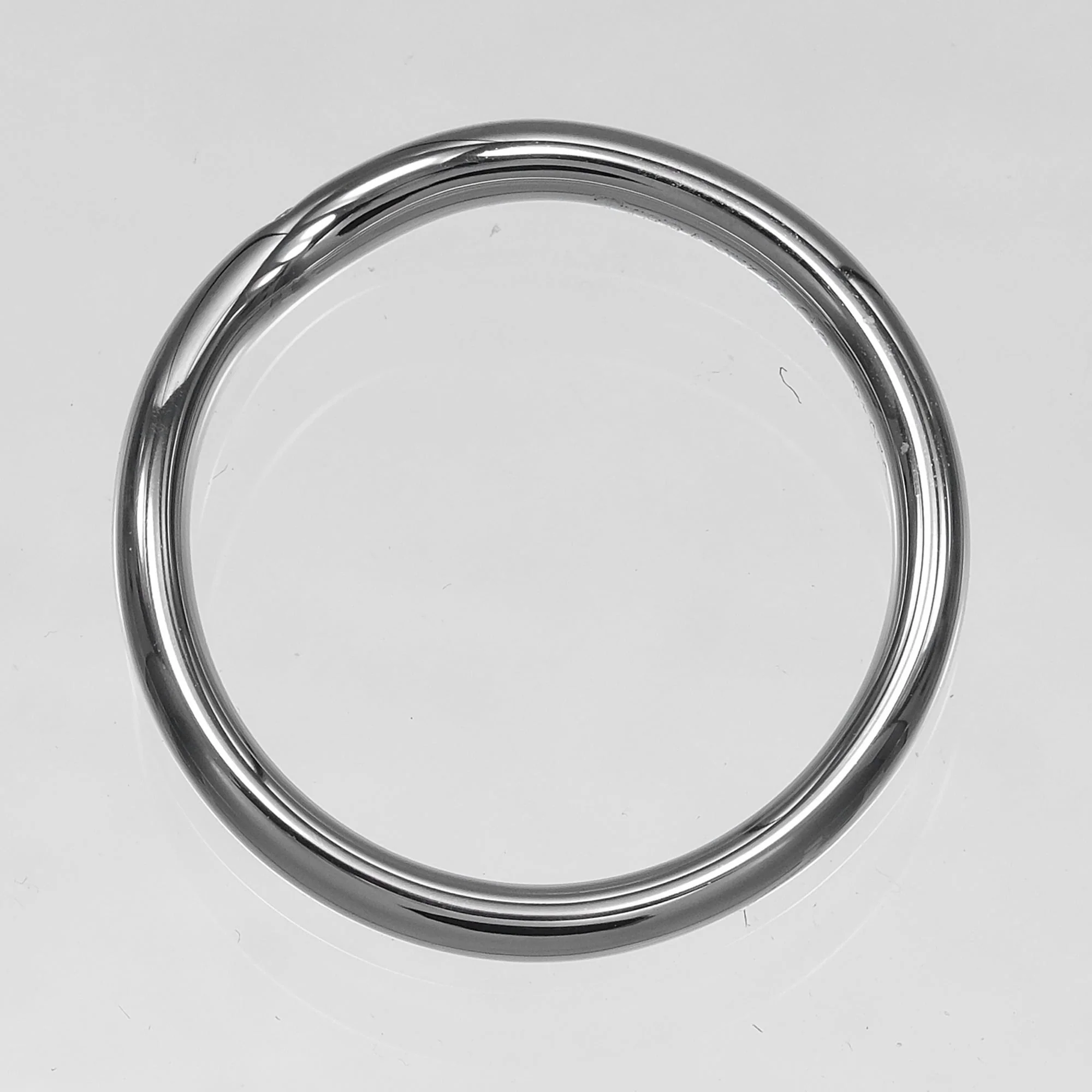 Curved Band Ring Platinum and Diamond - Image 9