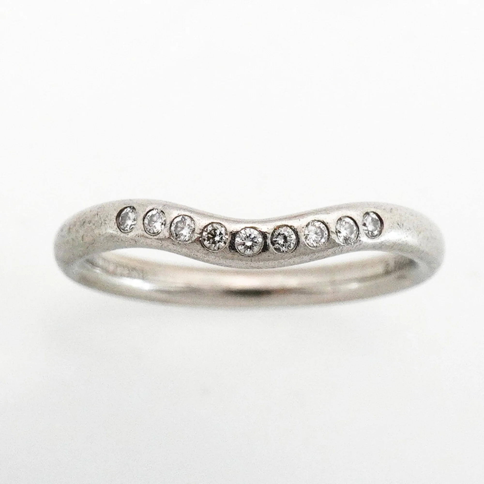 Curved Band Ring Platinum with Diamond - Image 2