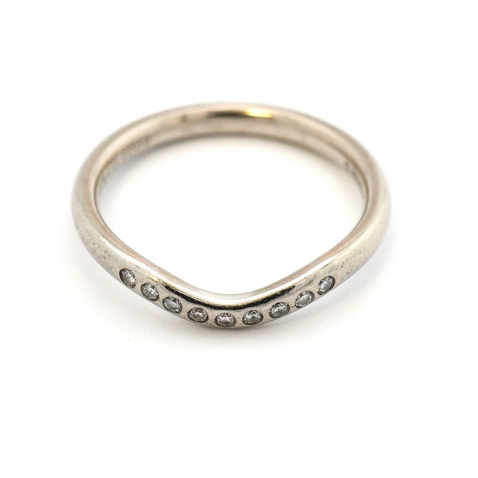Curved Band Ring Platinum with Diamond - Image 3