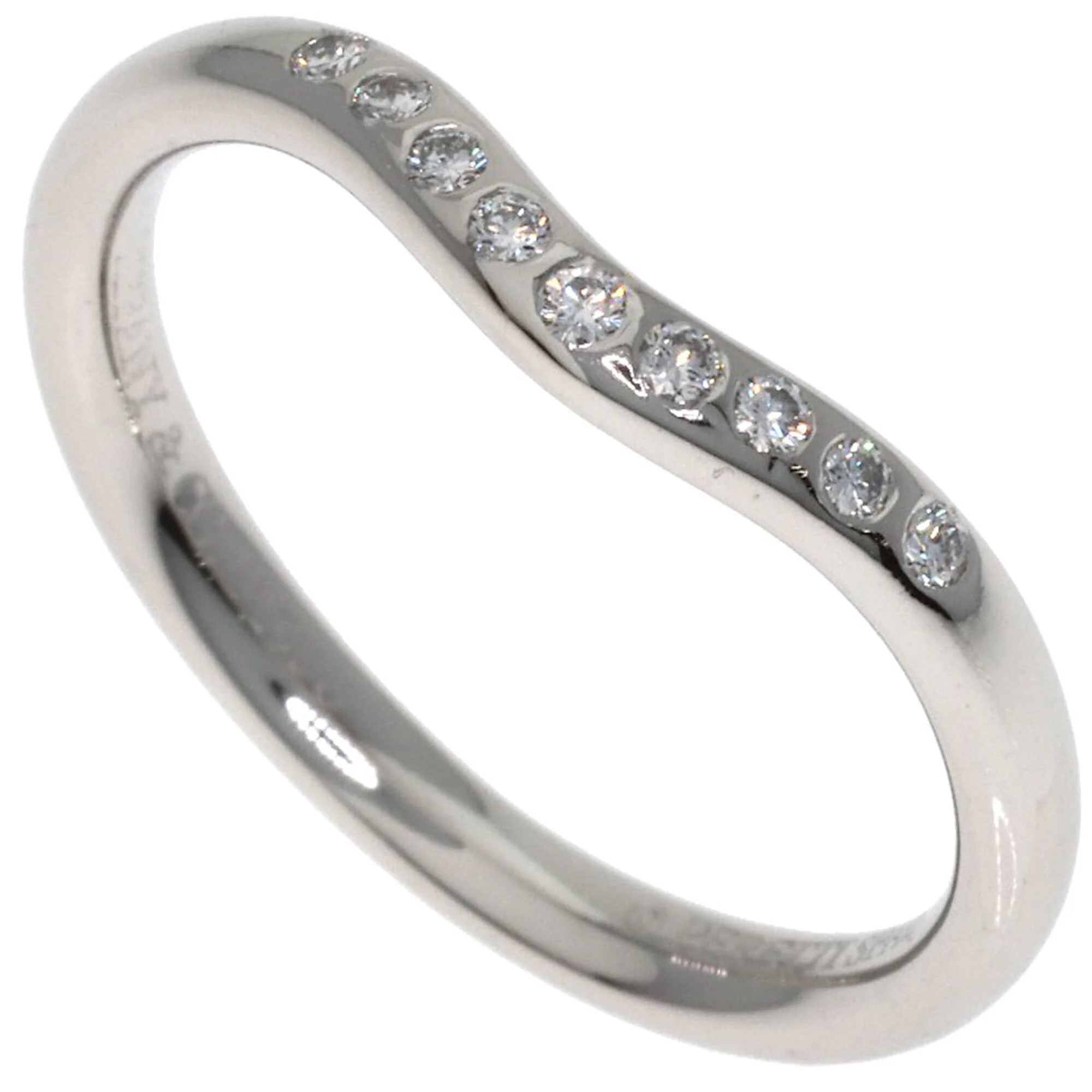 Curved Band Ring Platinum with Diamond