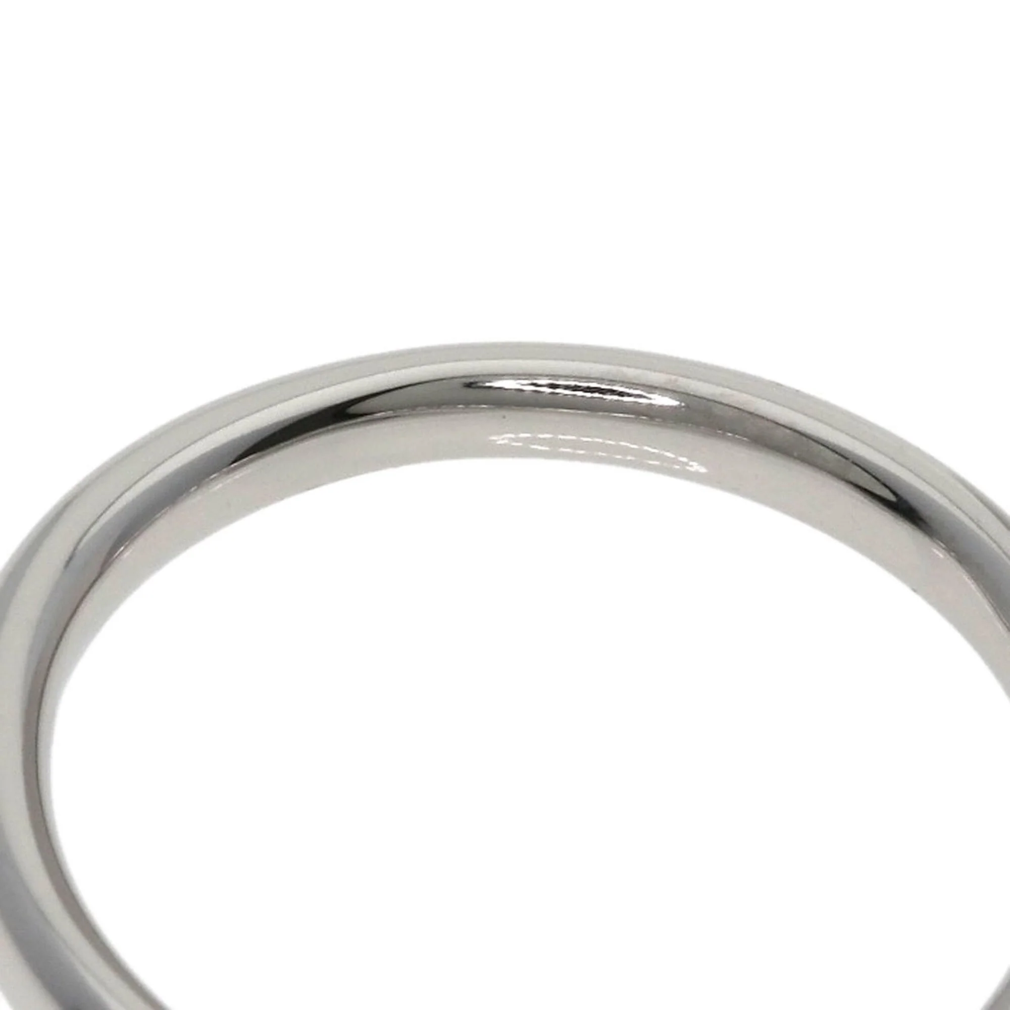 Curved Band Ring Platinum with Diamond - Image 9