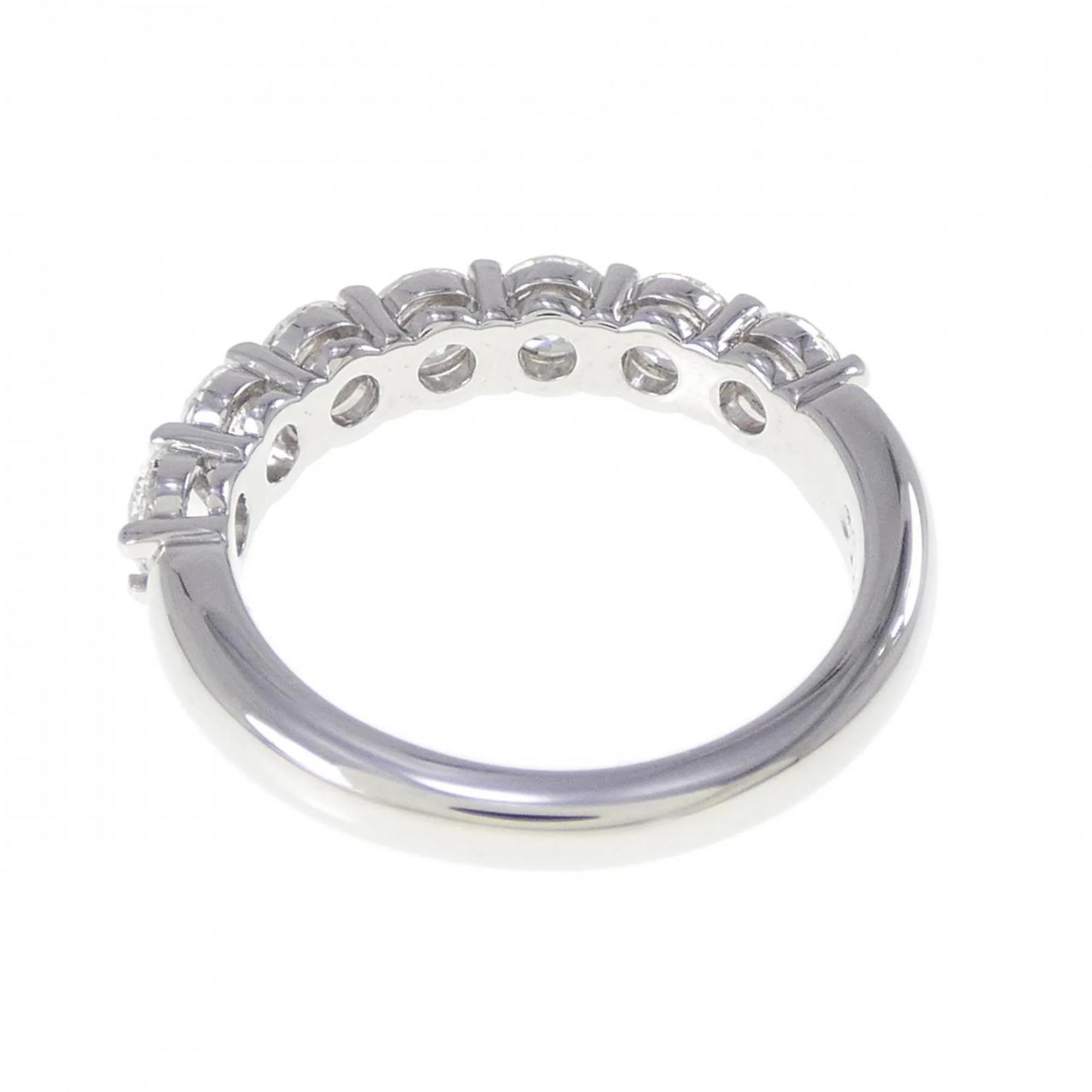 Embrace Ring Platinum with Diamond - Image 3