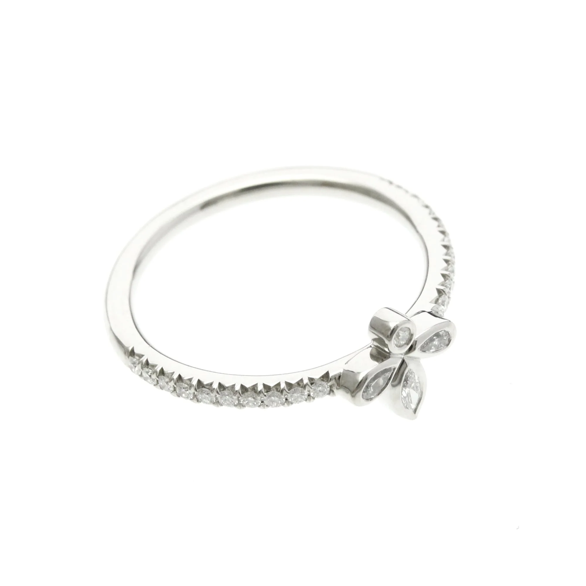 Fleur De Lis Band Ring Platinum with Diamond - Image 9