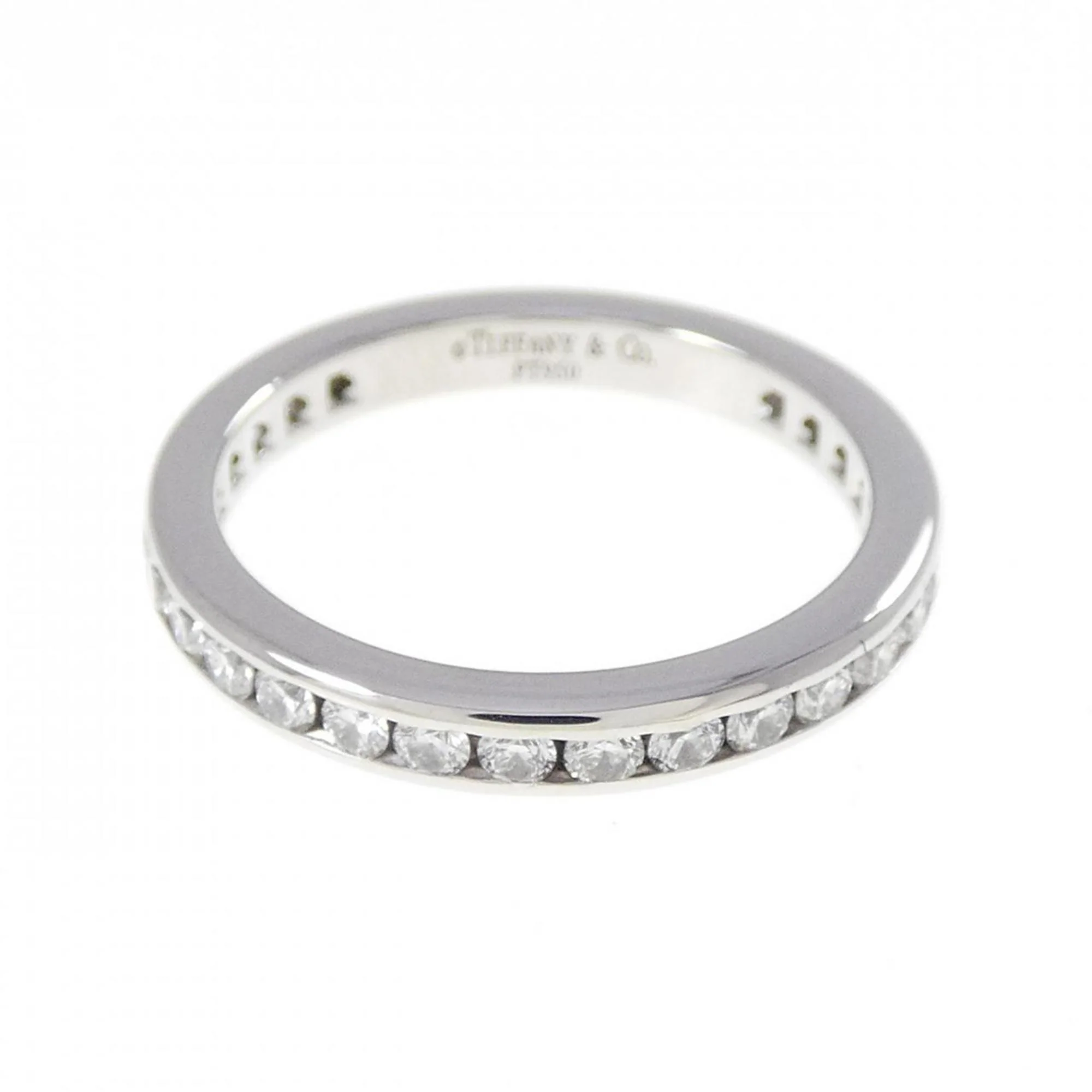Full Circle Ring Platinum with Diamonds