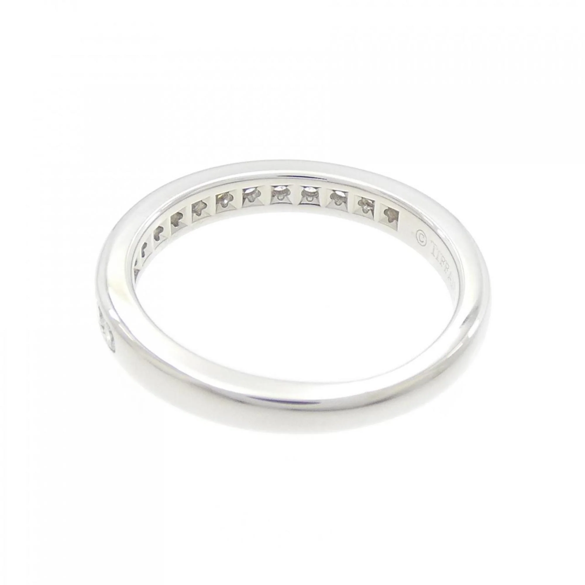 Half Circle Channel Setting Ring Platinum with Diamond - Image 3