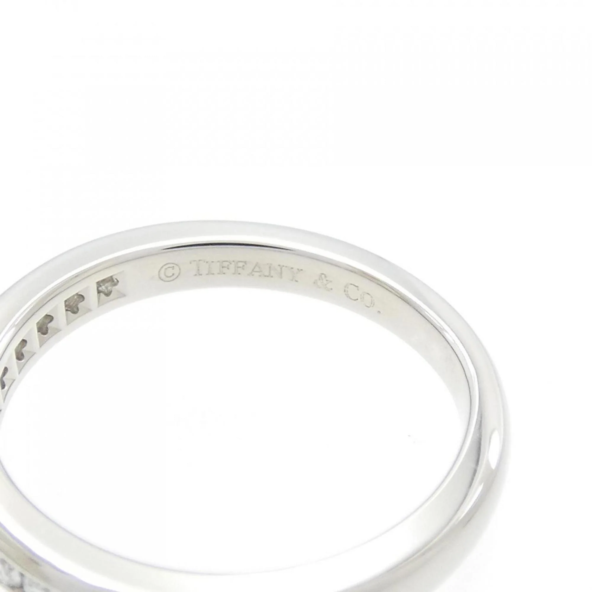 Half Circle Channel Setting Ring Platinum with Diamond - Image 4