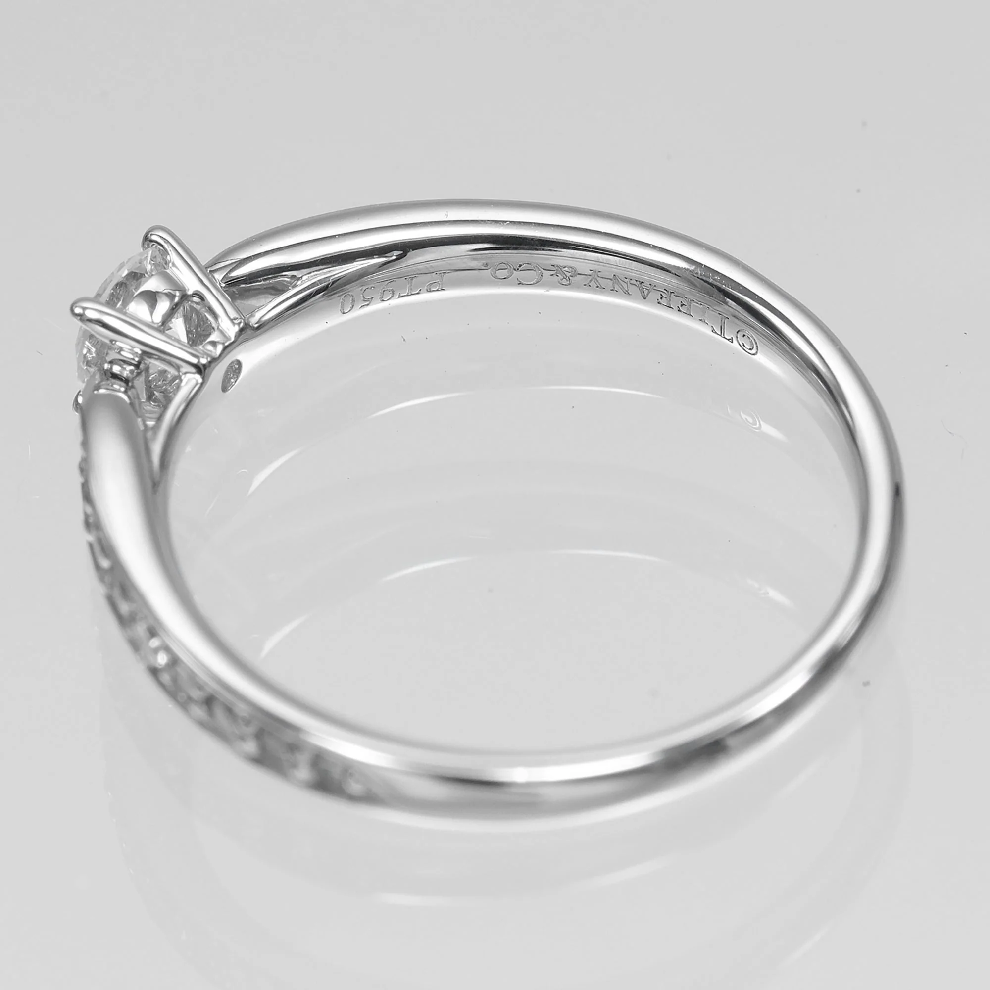 Harmony Ring Platinum with Diamond 0.20-0.29CT - Image 4
