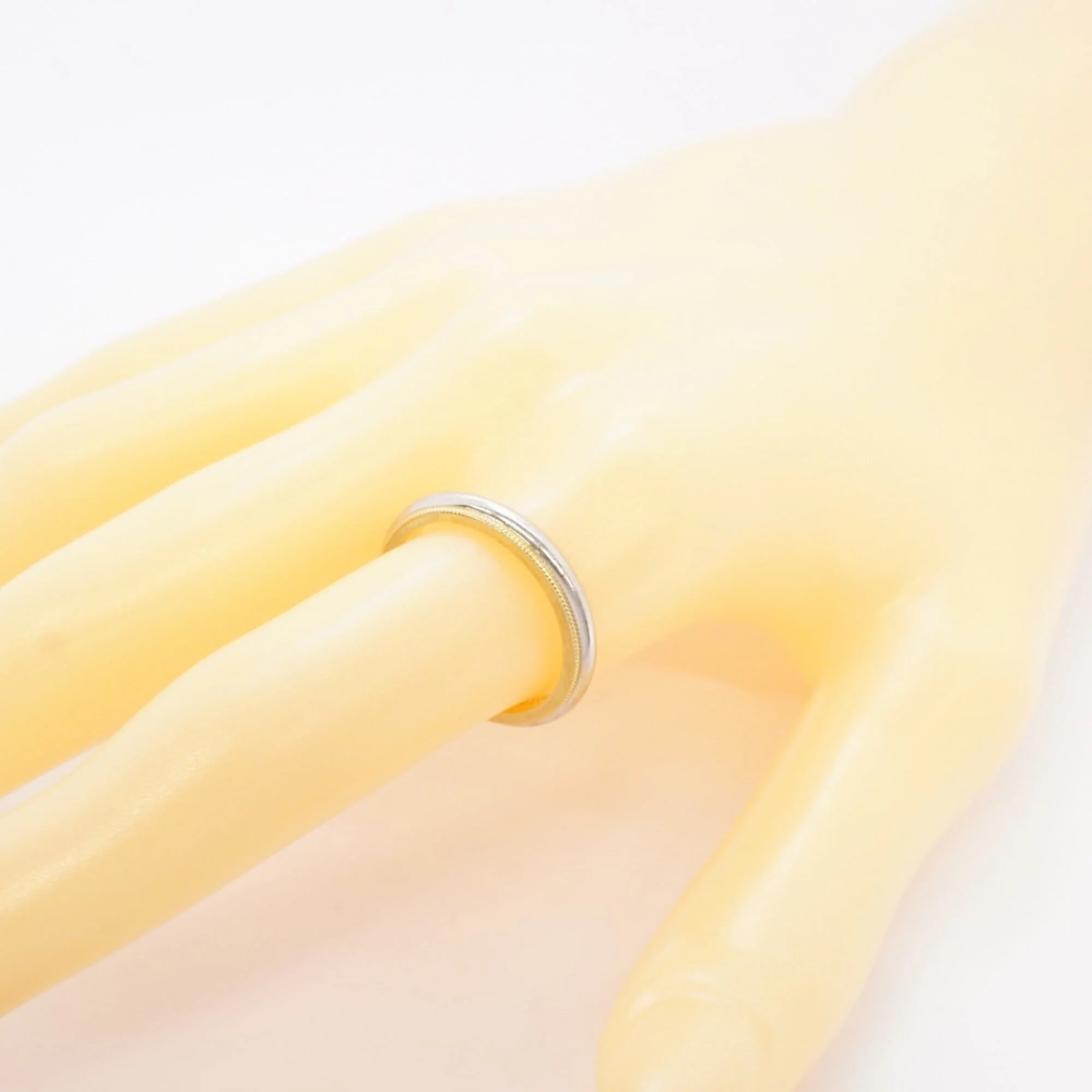 Milgrain Ring 18K Yellow Gold and Platinum - Image 7