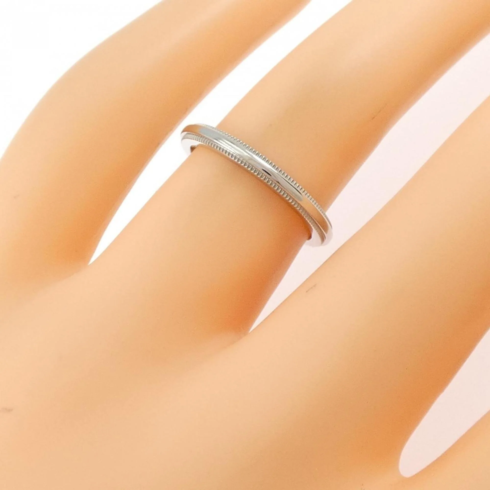Milgrain Ring Platinum - Image 4