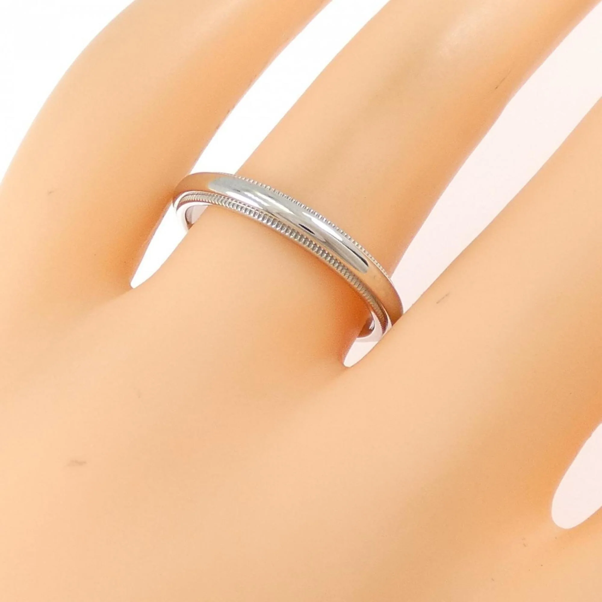 Milgrain Ring Platinum - Image 4