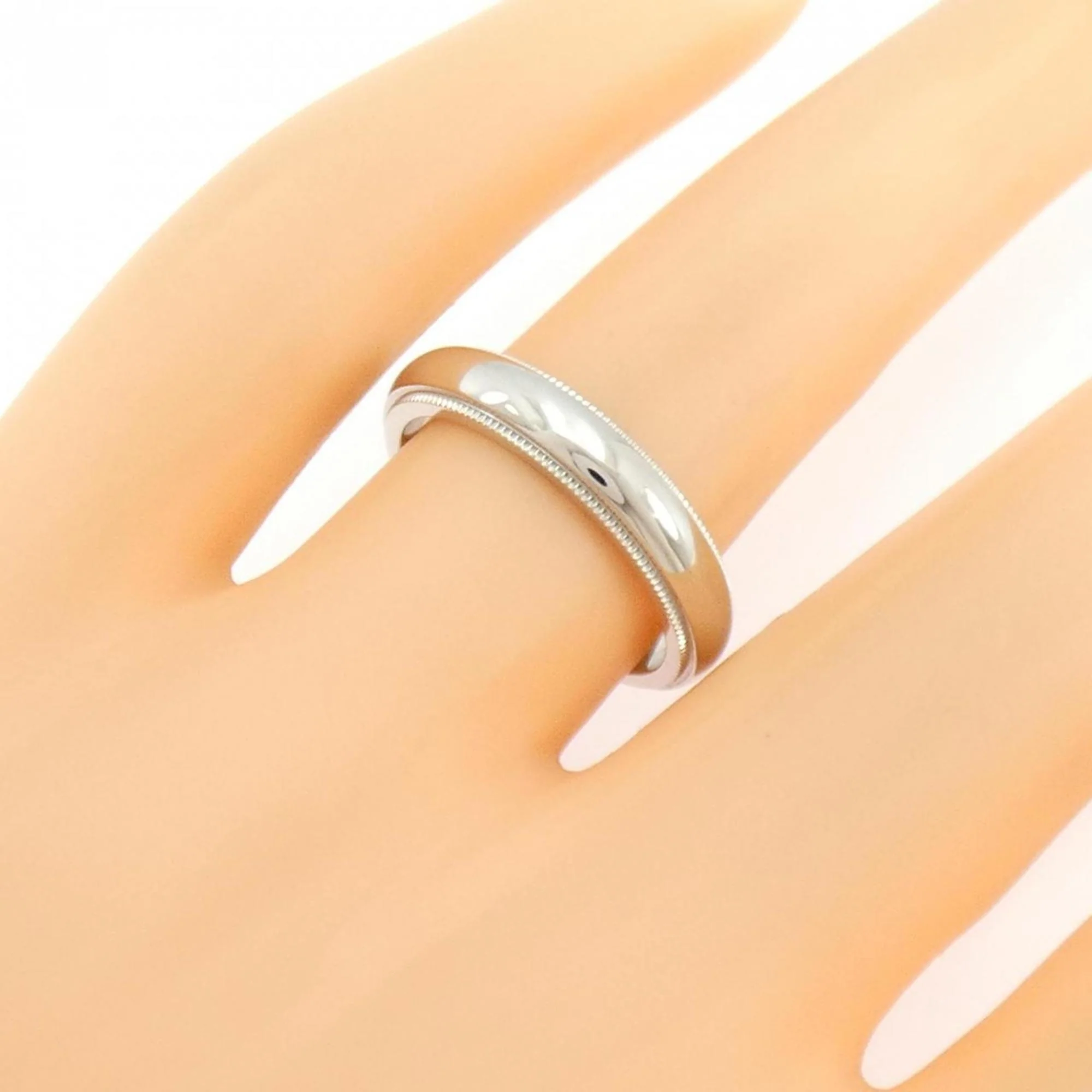 Milgrain Ring Platinum - Image 4