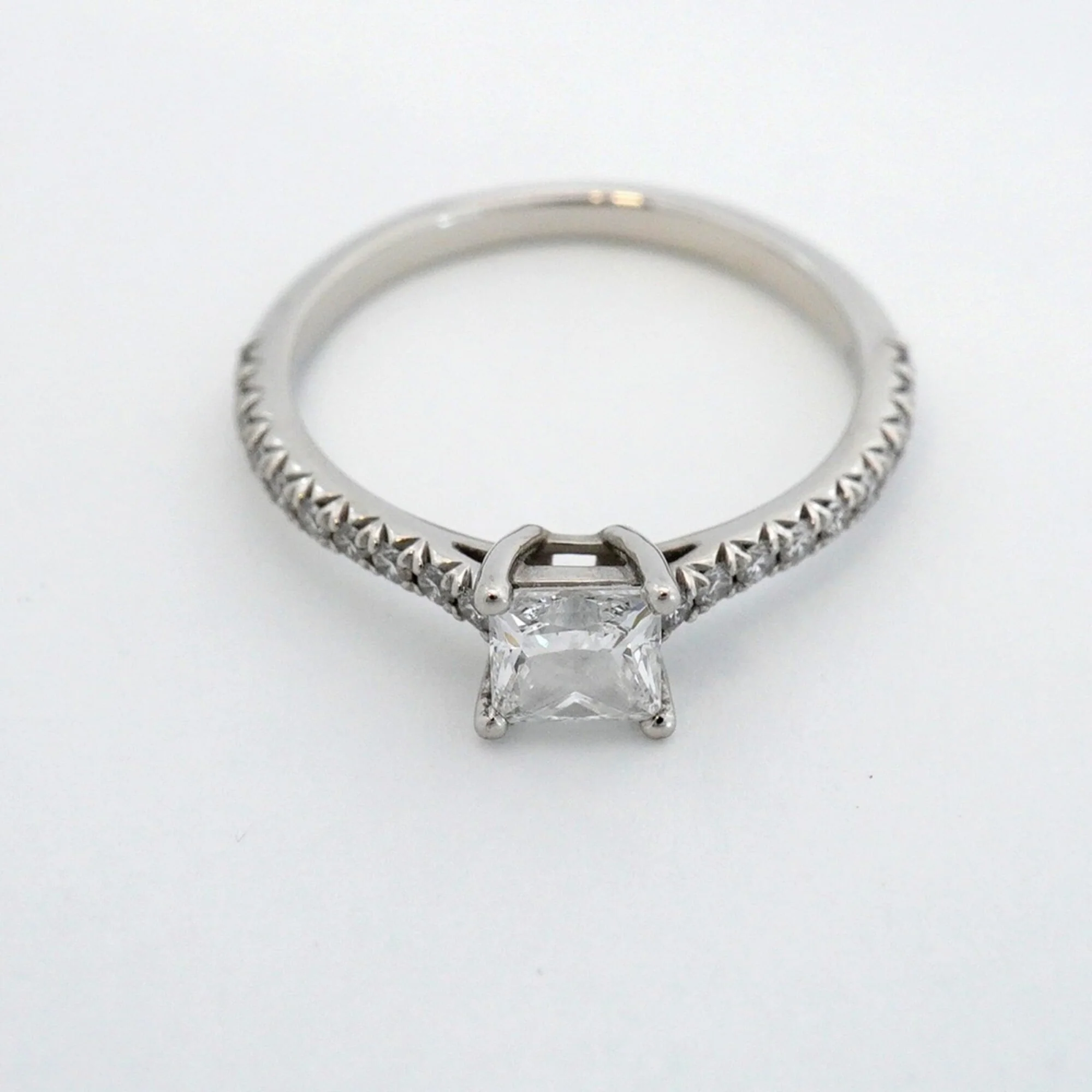 Novo Square Cut Ring Platinum with Diamond - Image 3