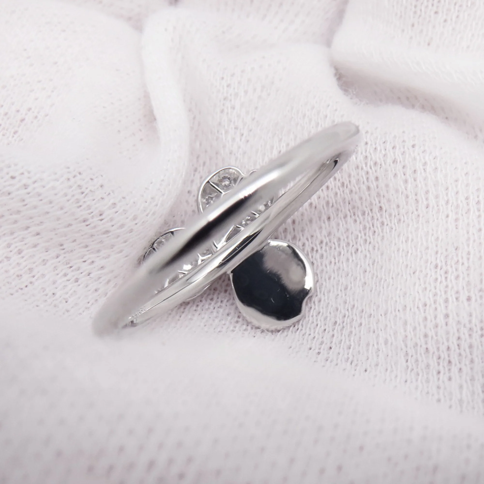 Paper Flower Ring Platinum with Diamond - Image 6
