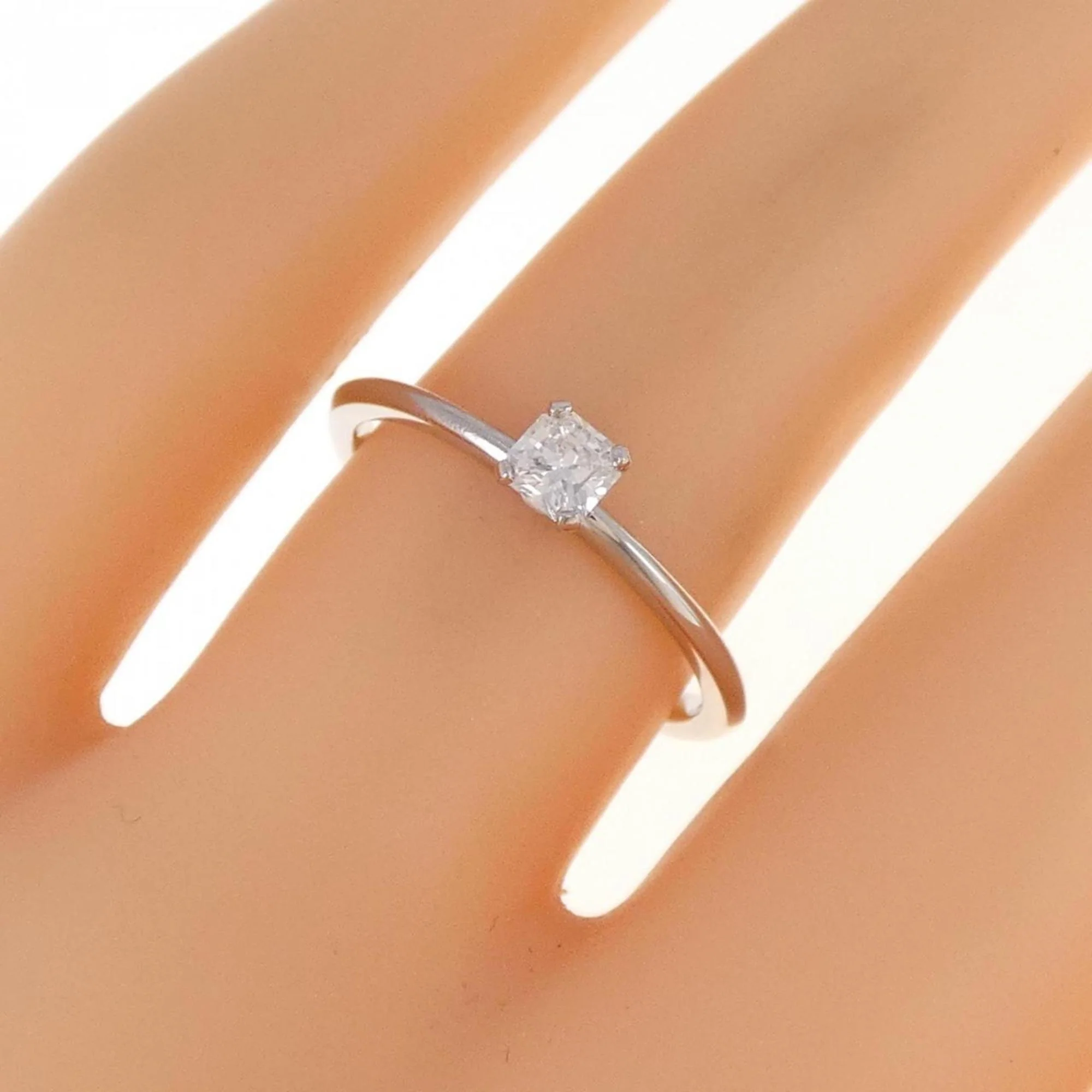 Princess Ring Platinum with Diamond - Image 5