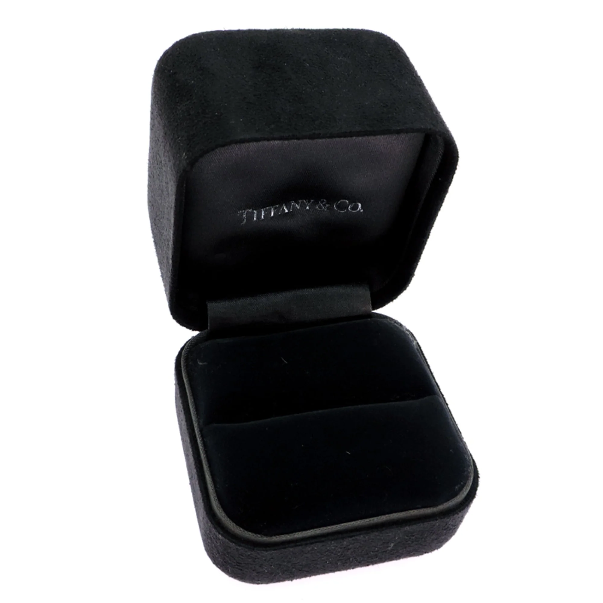Solitaire Ring Platinum With 0.61ct Diamond - Image 9