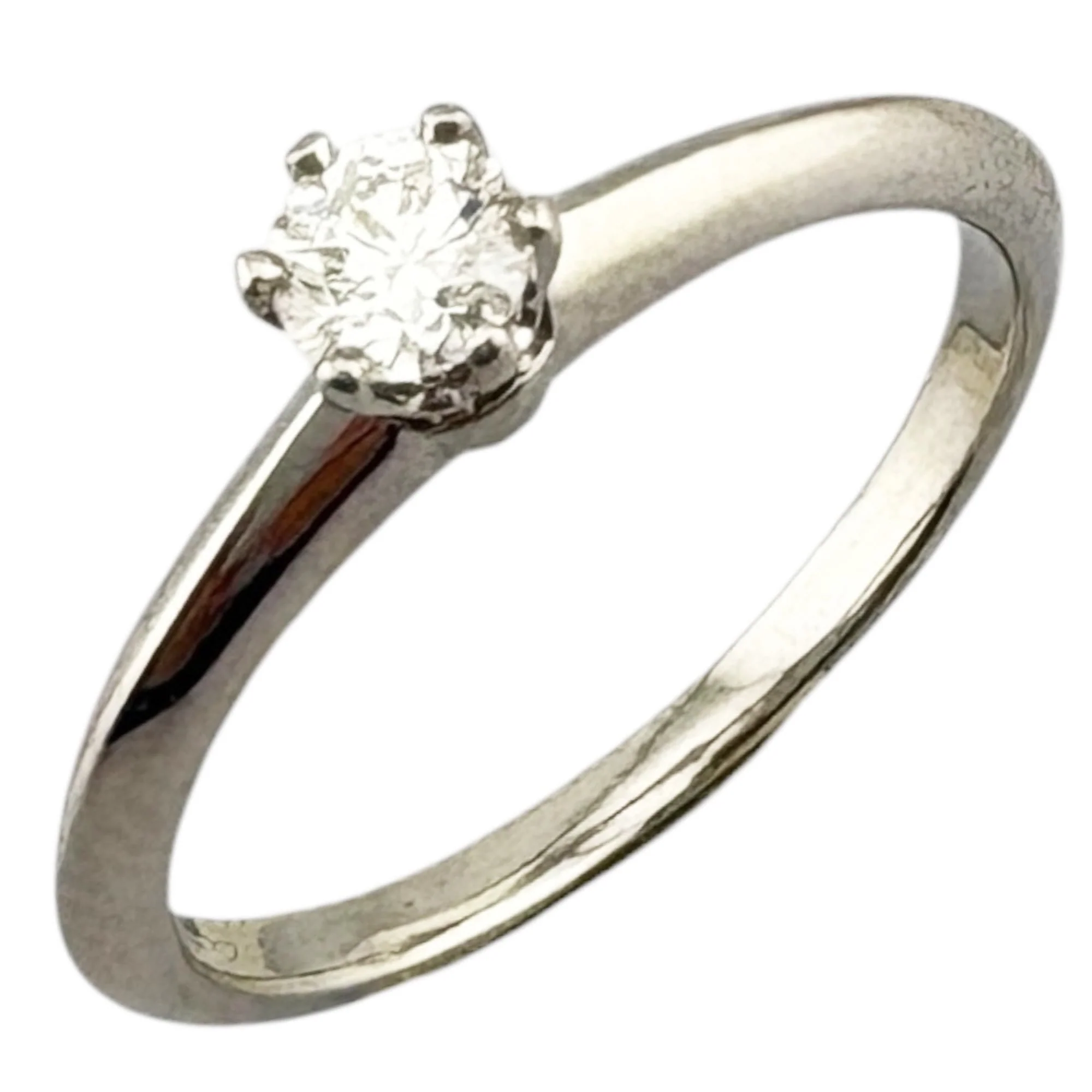 Solitaire Ring Platinum with Diamond