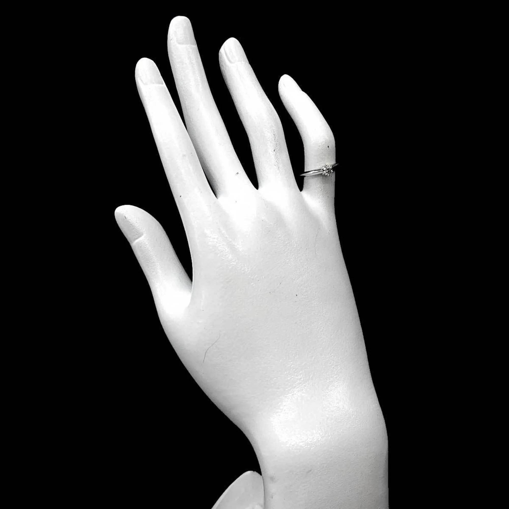 Solitaire Ring Platinum with Diamond - Image 6