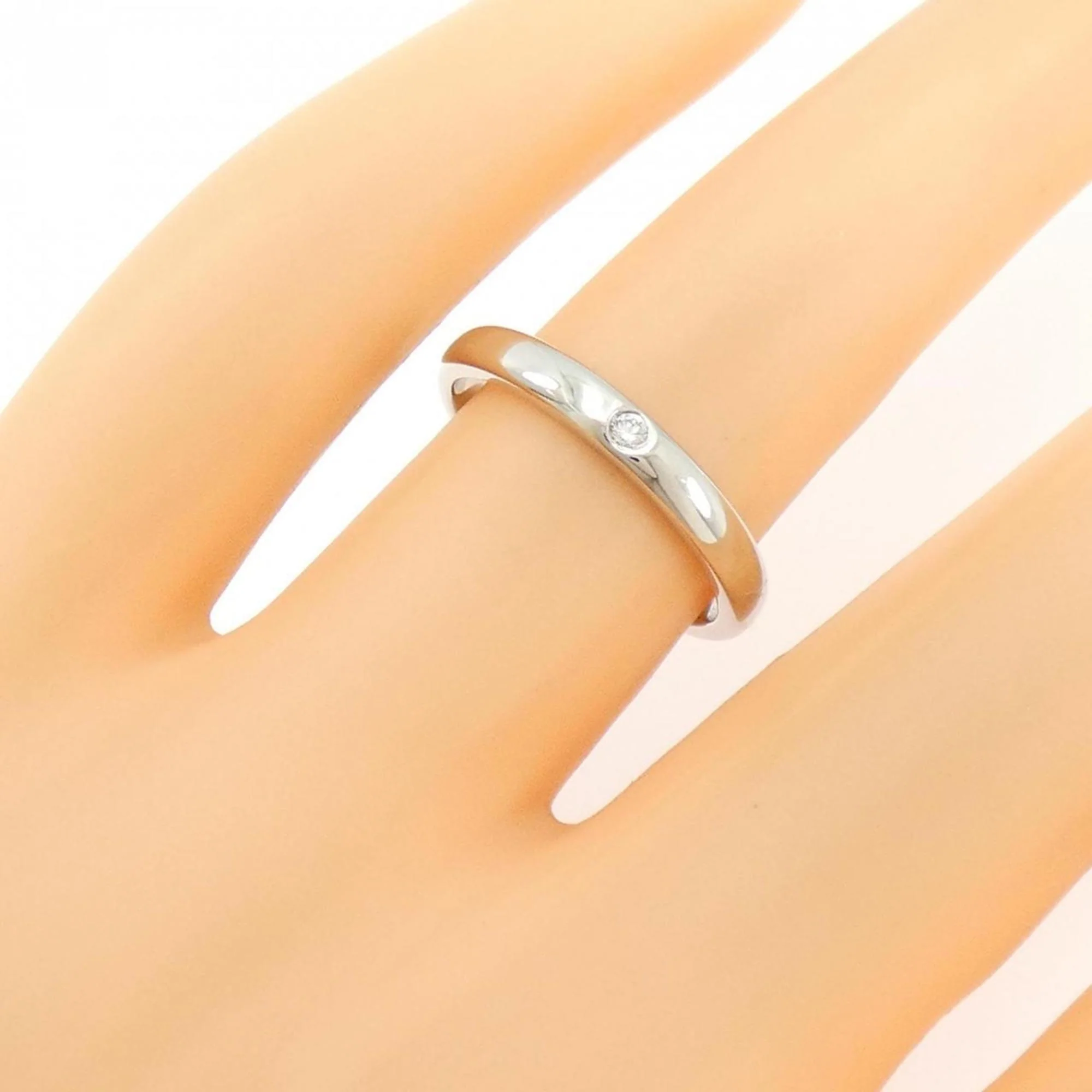 Stacking Ring Platinum with Diamond - Image 4