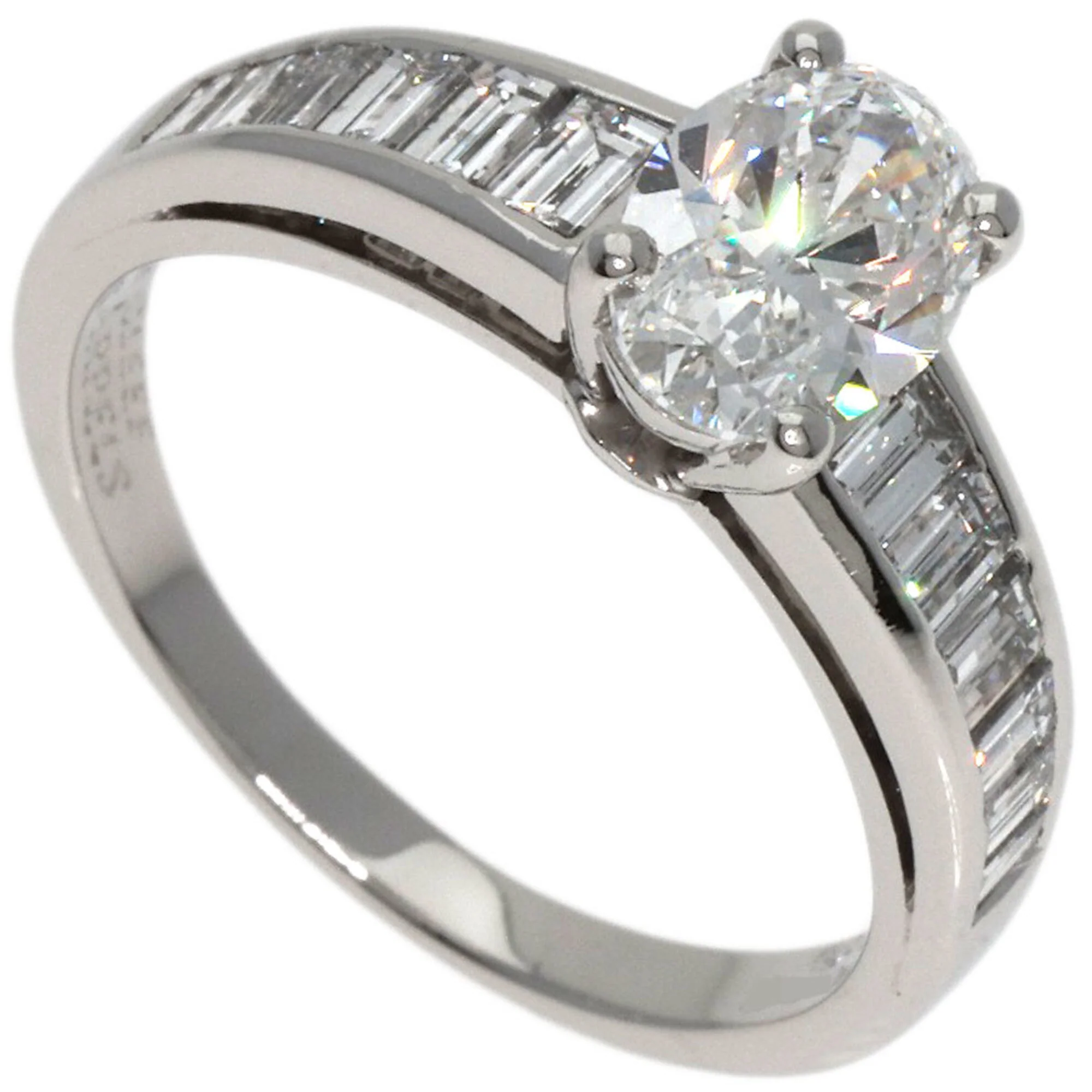 Band Ring Platinum With Diamond