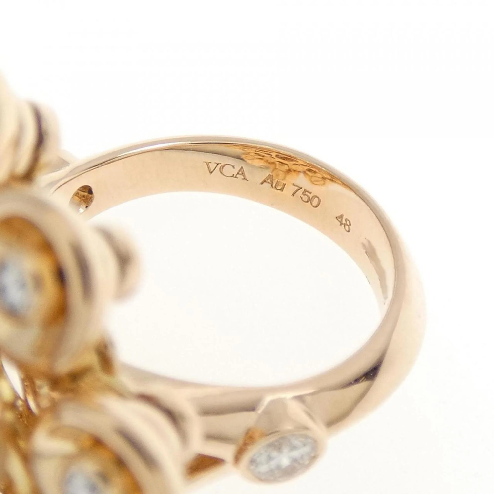 Bouton d'Or Ring Rose Gold with Carnelian and Diamond - Image 4