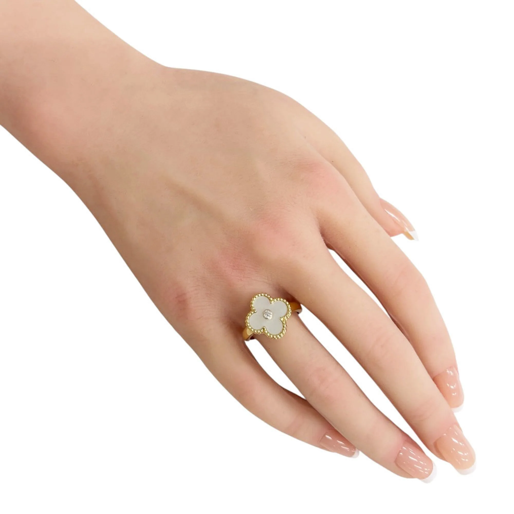Vintage Alhambra Ring 18K Yellow Gold - Image 2
