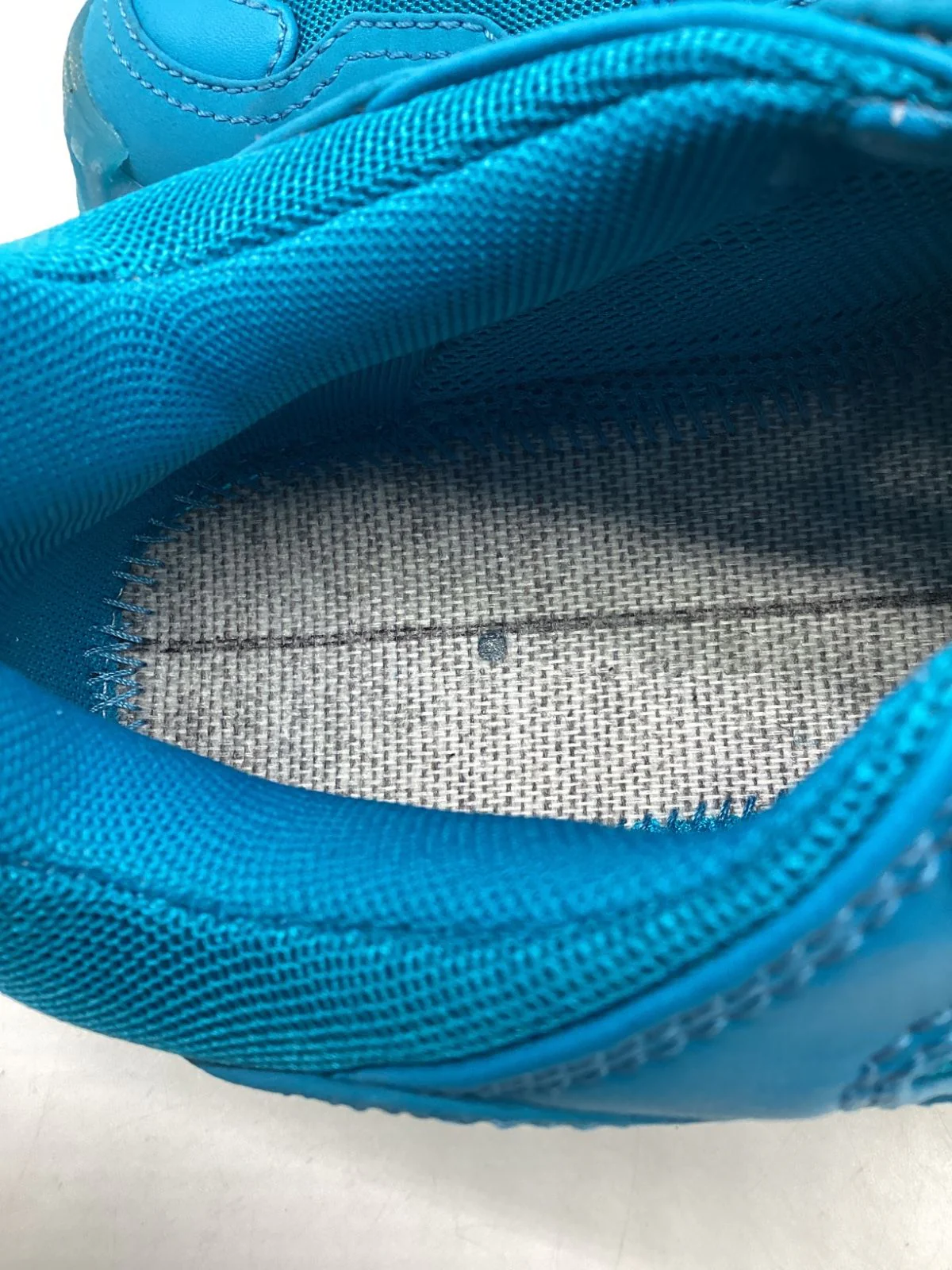 Men's Balenciaga Clear Sole Triple S Sneakers in Blue Polyester - Image 10