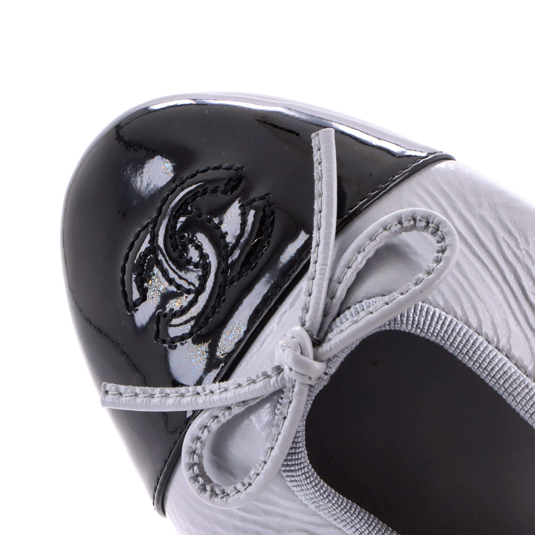 Women's CC Cap Toe Bow Ballerina Flats Leather and Patent - Image 5