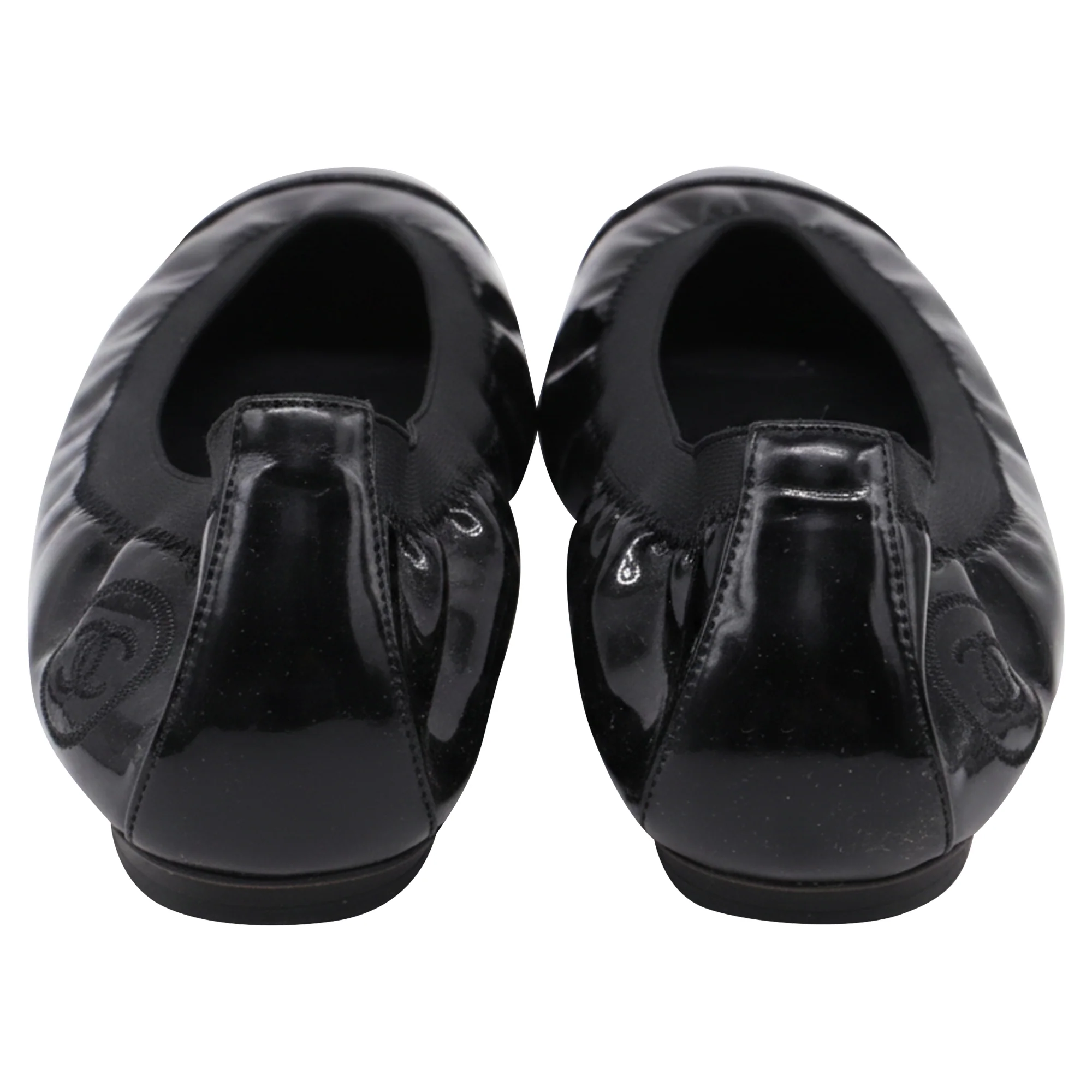 Women's Chanel CC Cap-Toe Ballet Flats in Black Patent Leather - Image 4