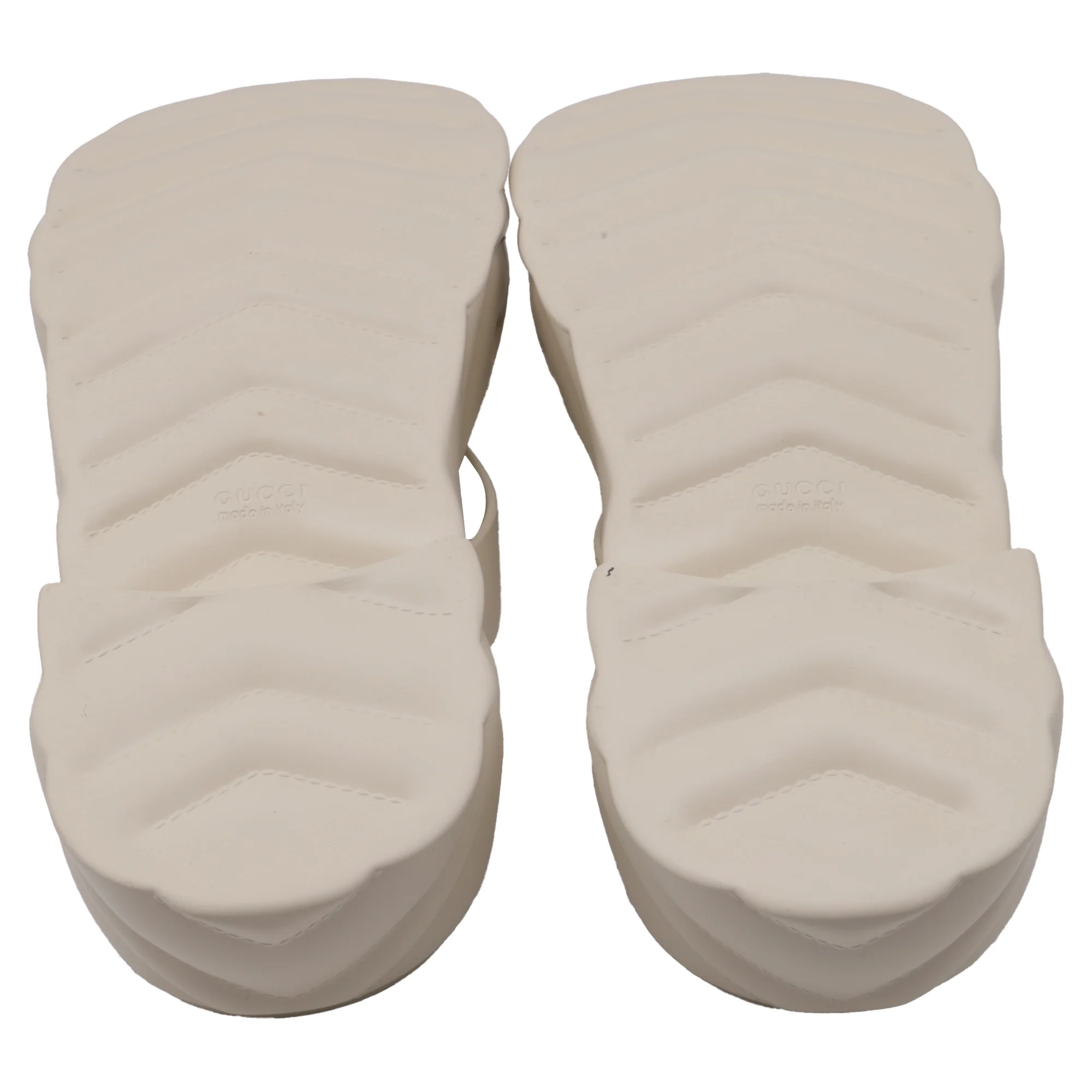 Women's Gucci Tarifa 50 Logo-Embossed Thong Sandals in Beige Rubber - Image 6