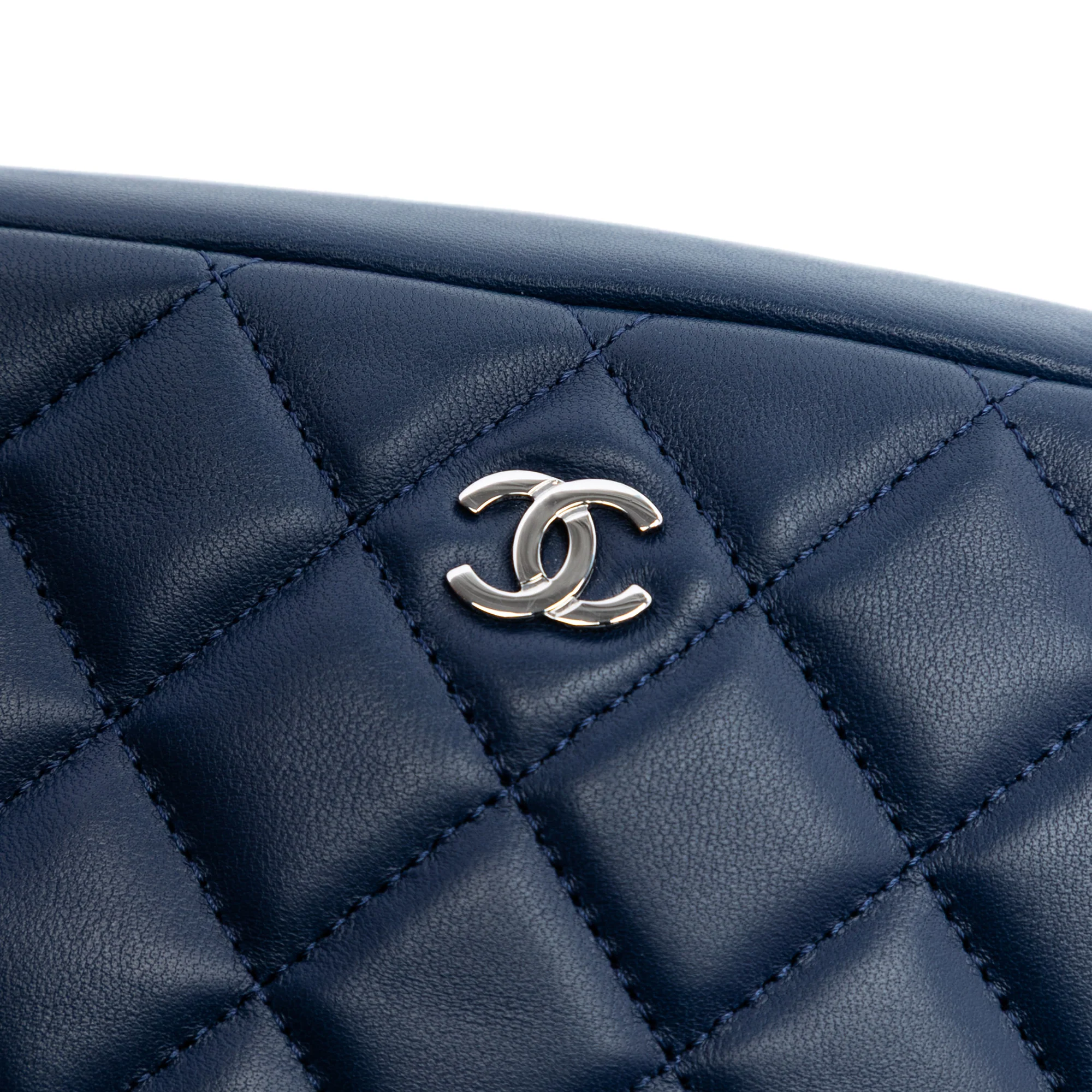 Curvy Cosmetic Pouch Quilted Lambskin Medium - Image 6